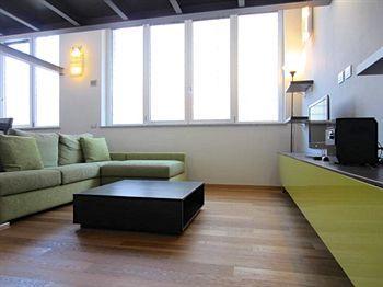 Hotel Temporary House Via Romolo Gessi Milan