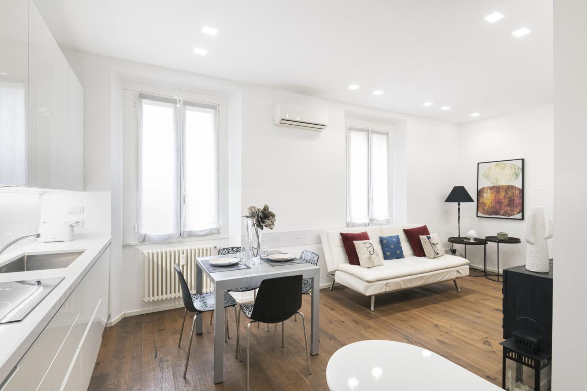 Apartamento Easylife - Moderno E Chic Con Led Atmosferici Milão