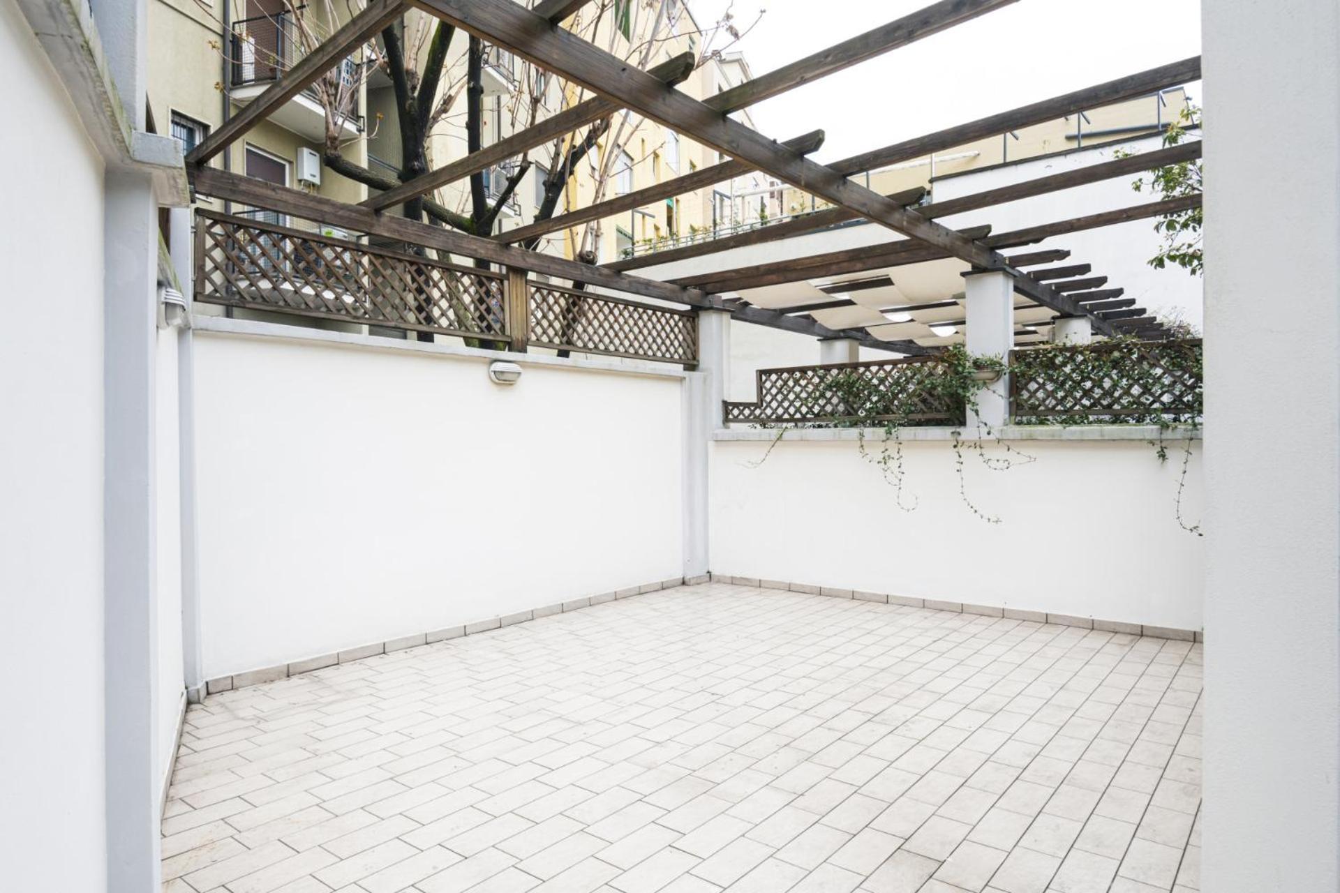 Easylife - Bellissimo Con Terrazzo Apartment *