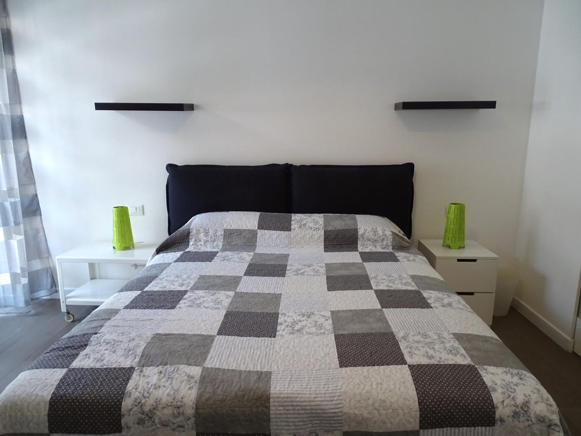 Design & Fashion District Apartment *