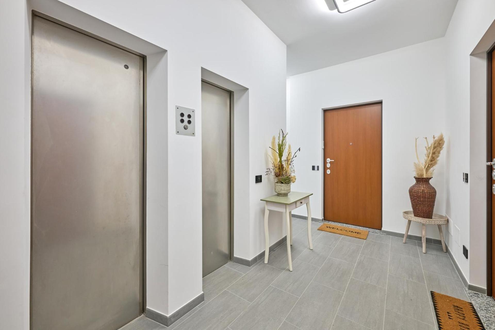 Appartamento Ecoloft In Corso Como Con Parcheggio Milano
