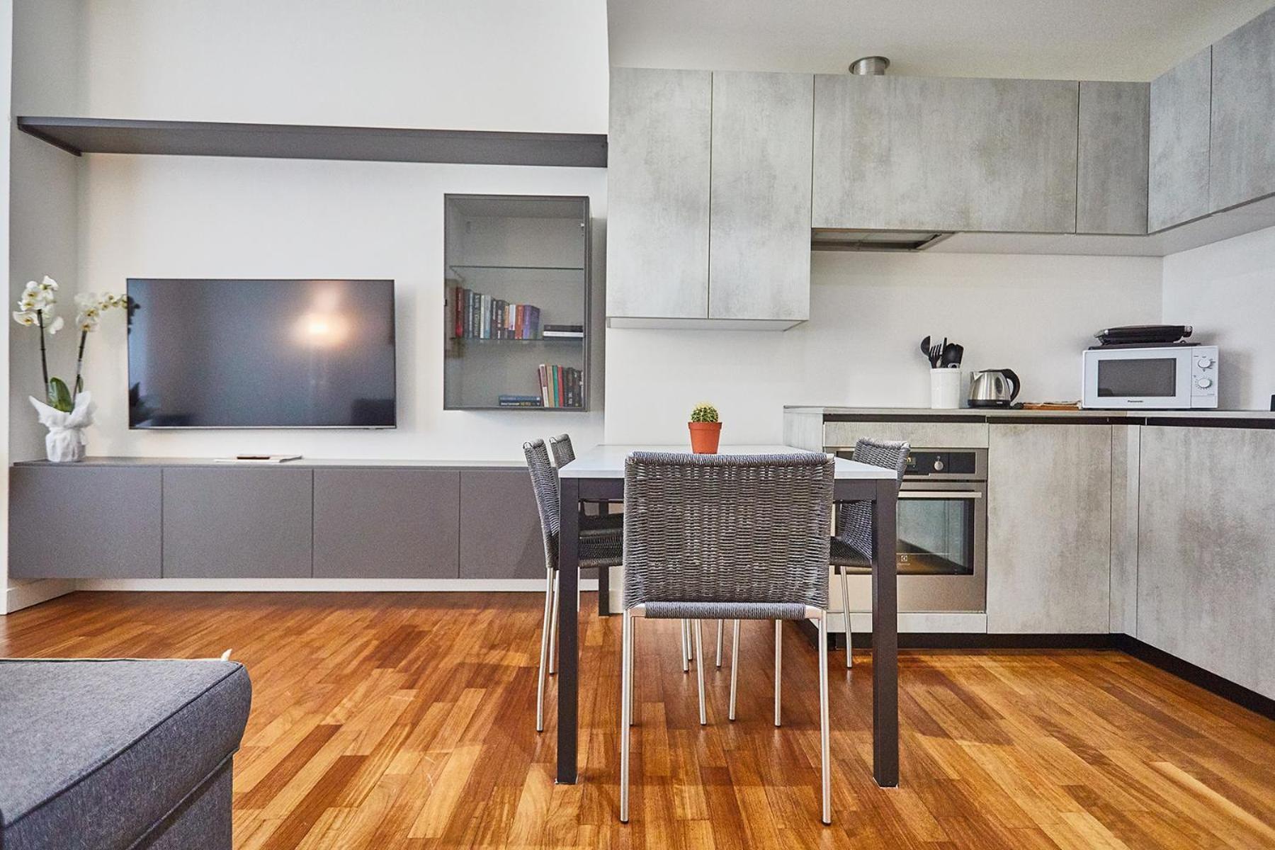 Appartamento Moderno Trilocale Moscova Brera