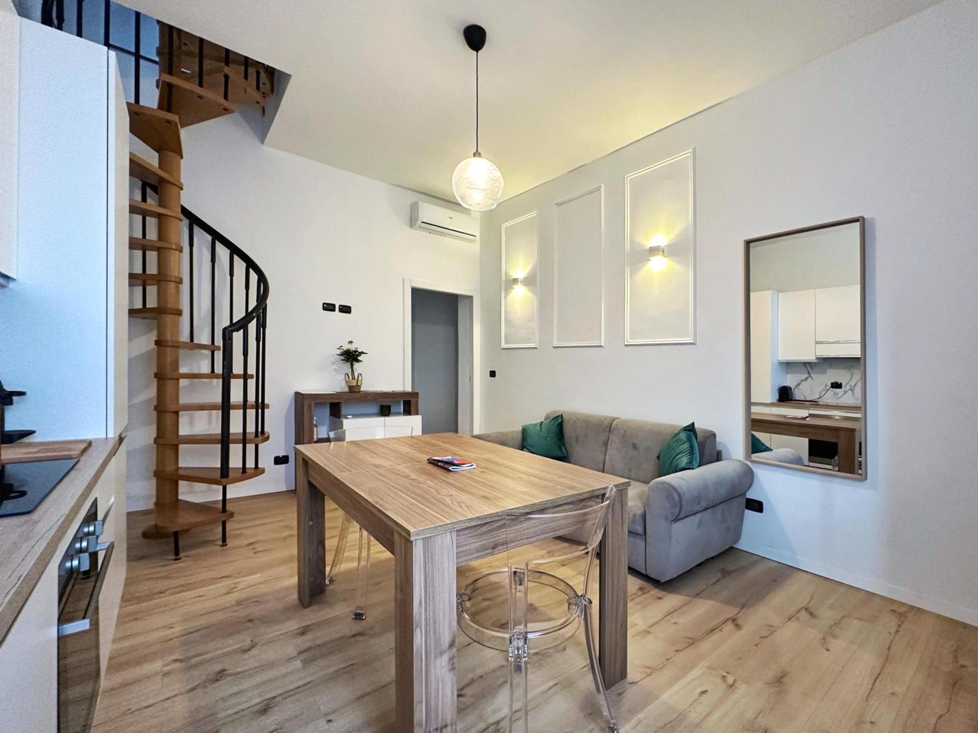 Casa Enea - Luxury House Navigli Apartamento
