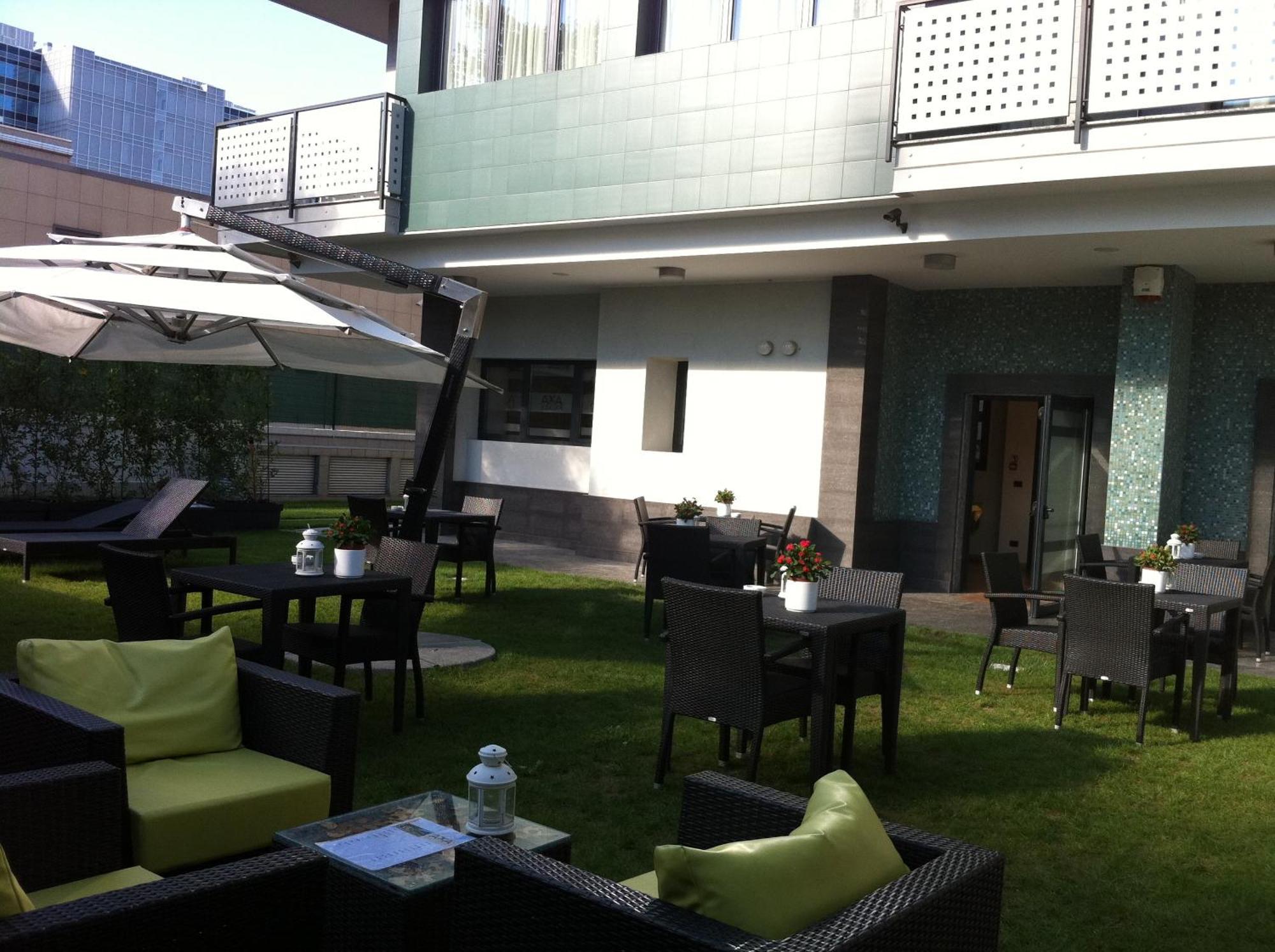 Acca Palace Aa