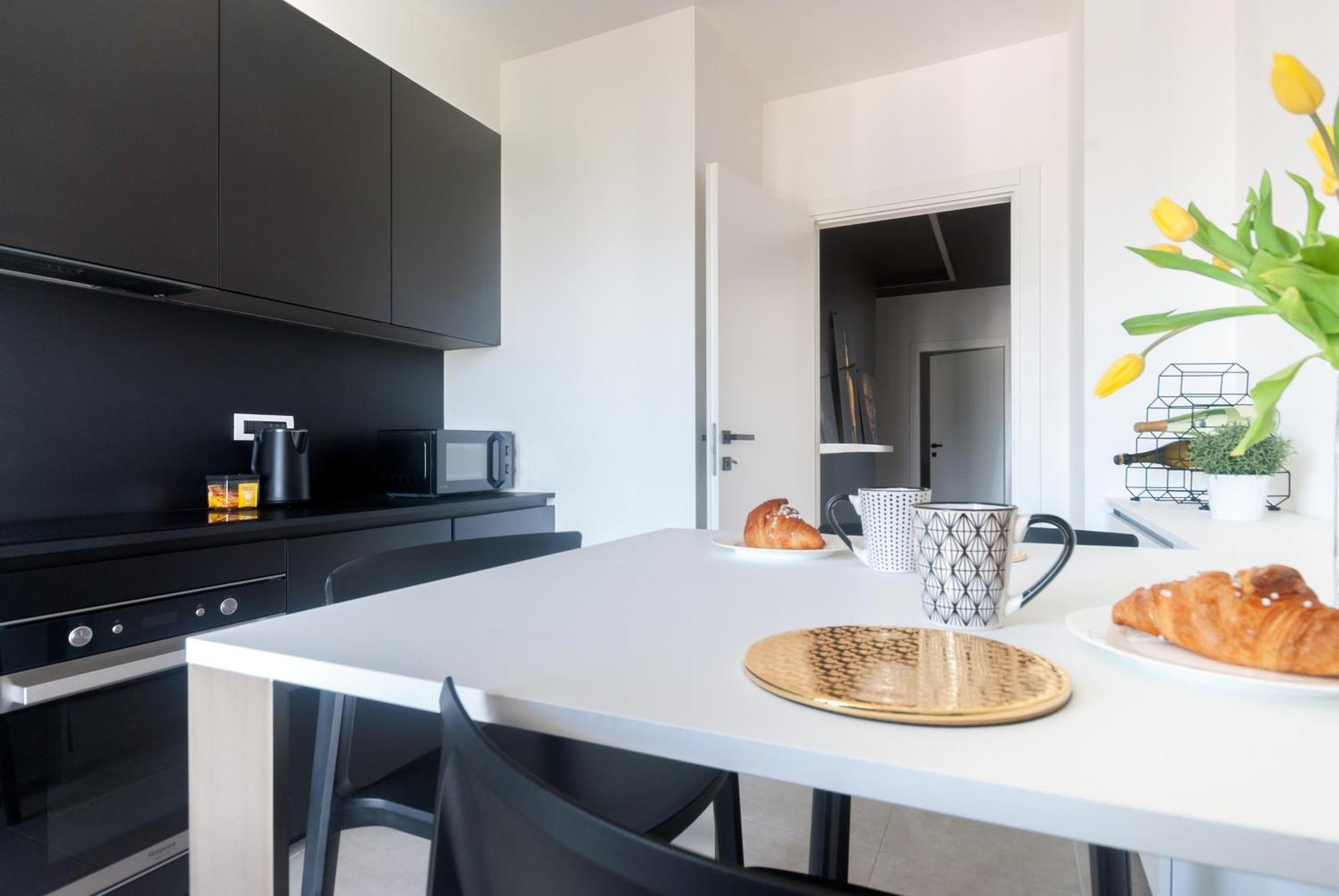 With Panoramic View Of Milan