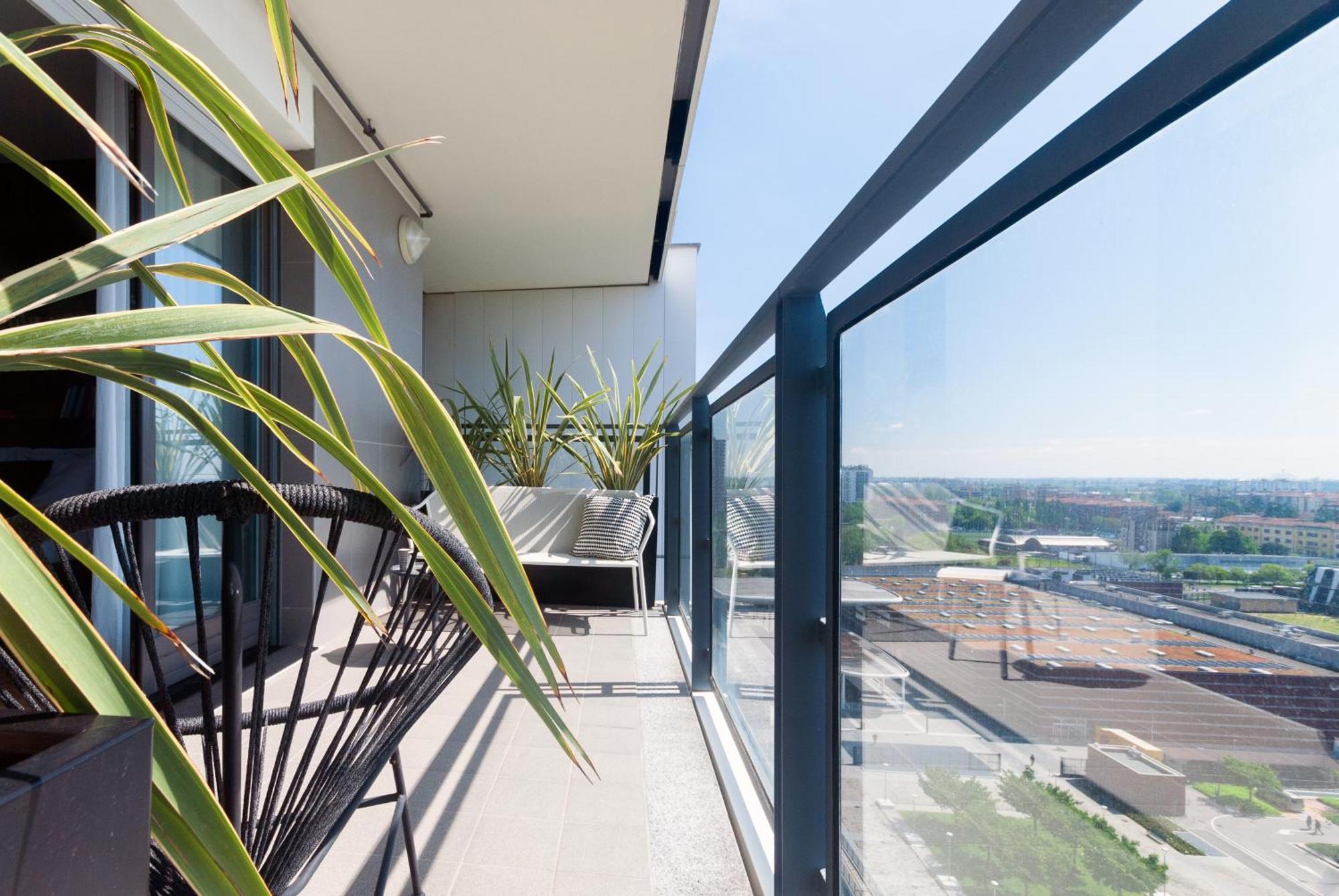 With Panoramic View Of Milan