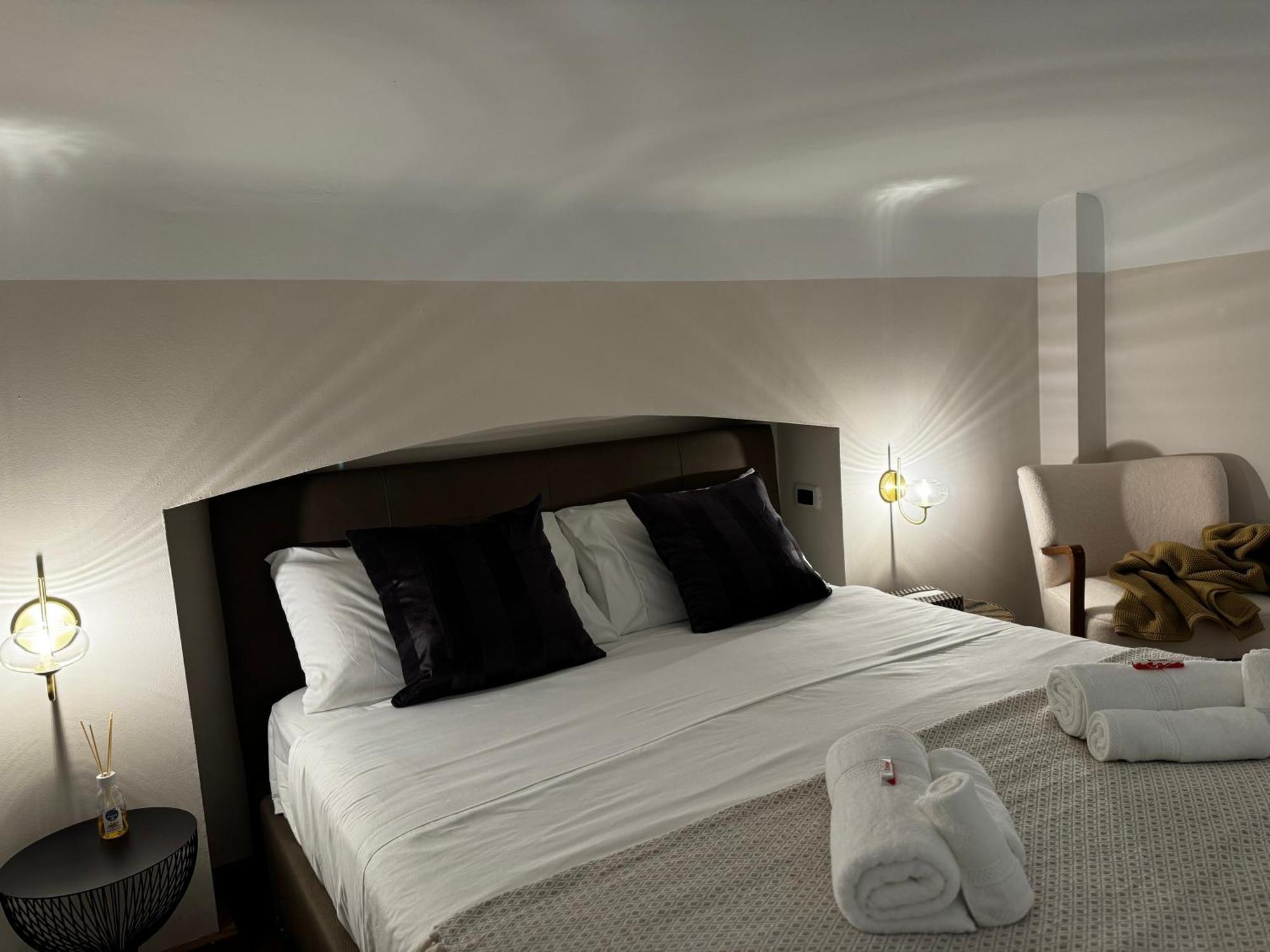 Regina In Verona - Sky Tv, Wifi E Breakfast Box Milan