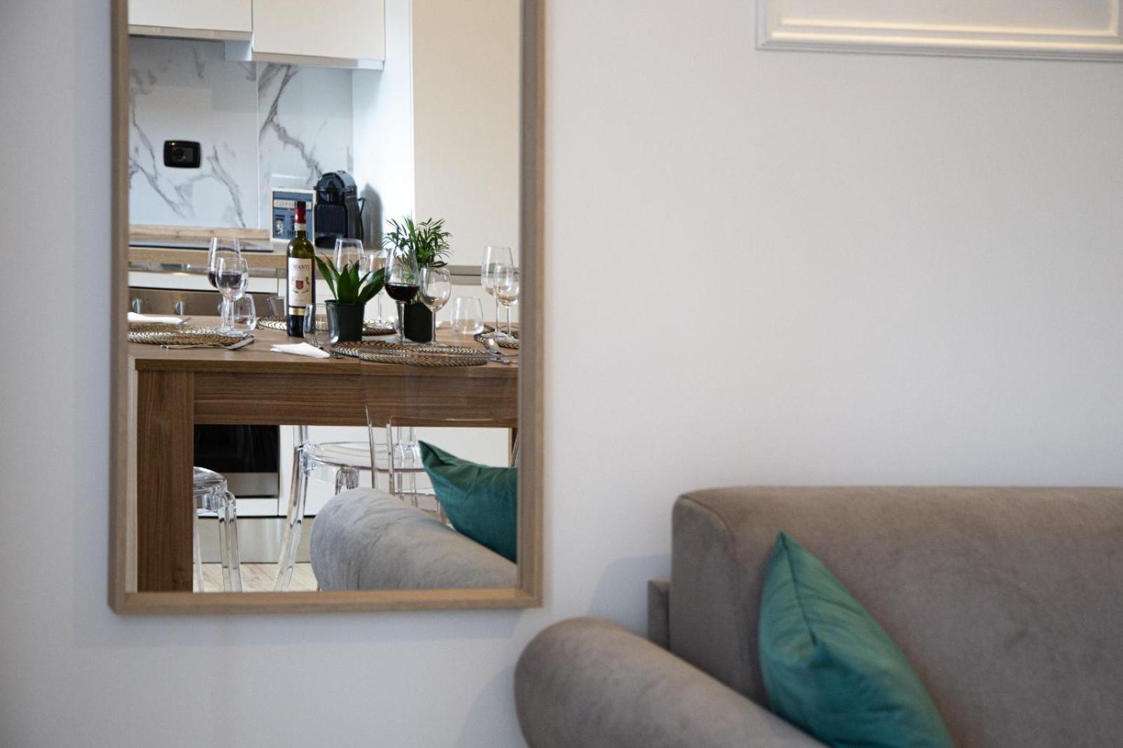 Apartamento Casa Enea - Luxury House Navigli Milão