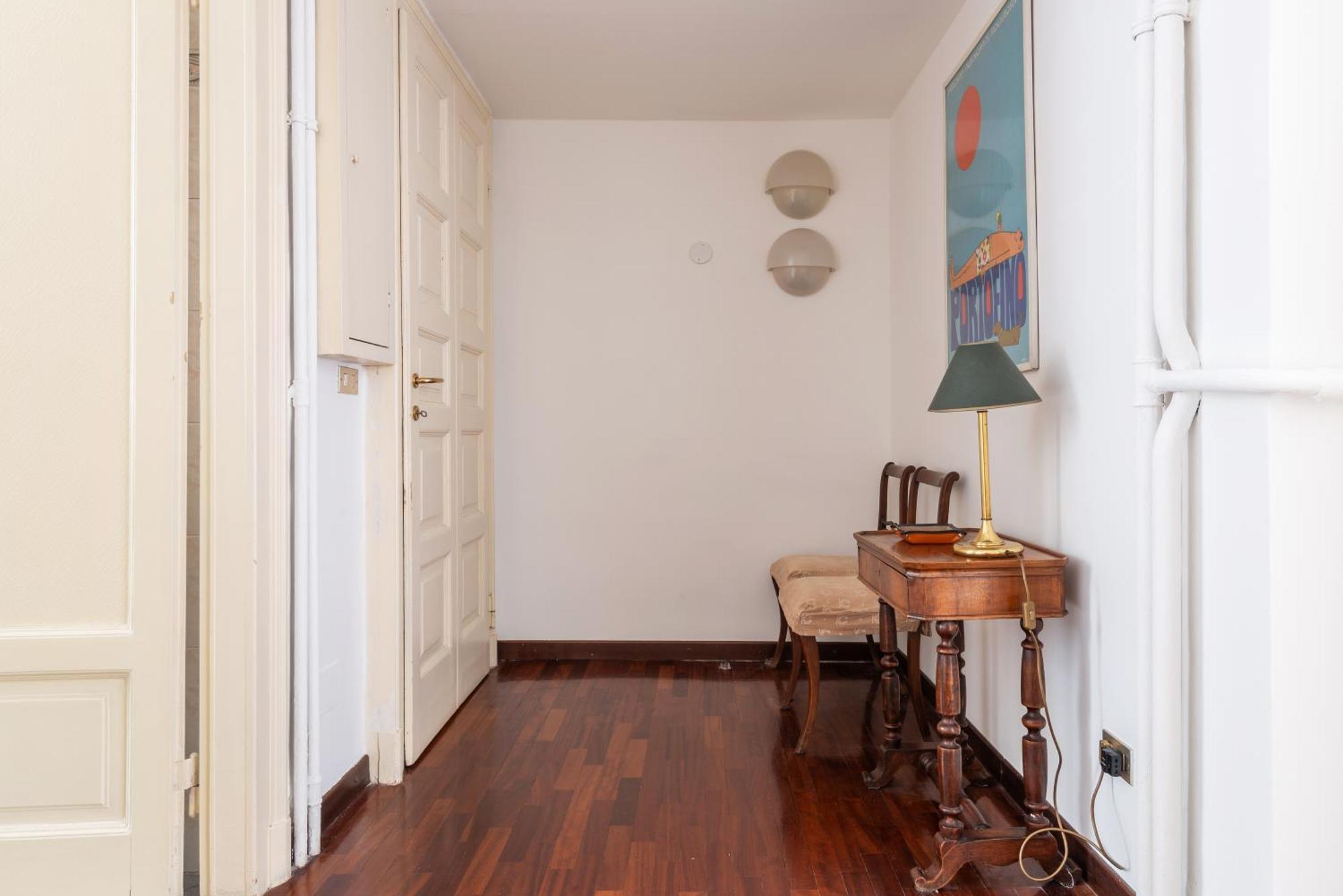 Apartment Bilocale Di Charme A Due Passi Da Pt Romana Milan