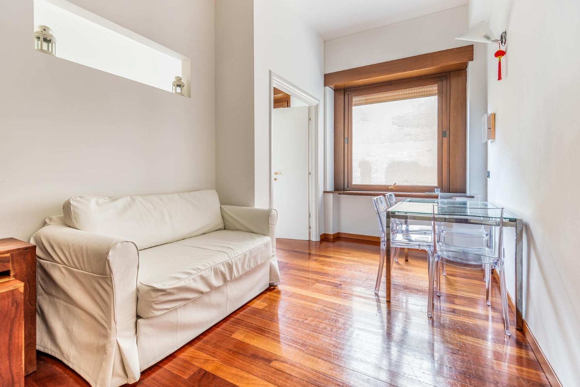 Apartment Brand New Centrale Via Soperga- 2pax- Wifi Milan