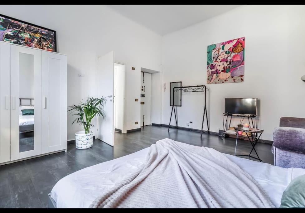 Green Quiet In The City Center Apartment Milan