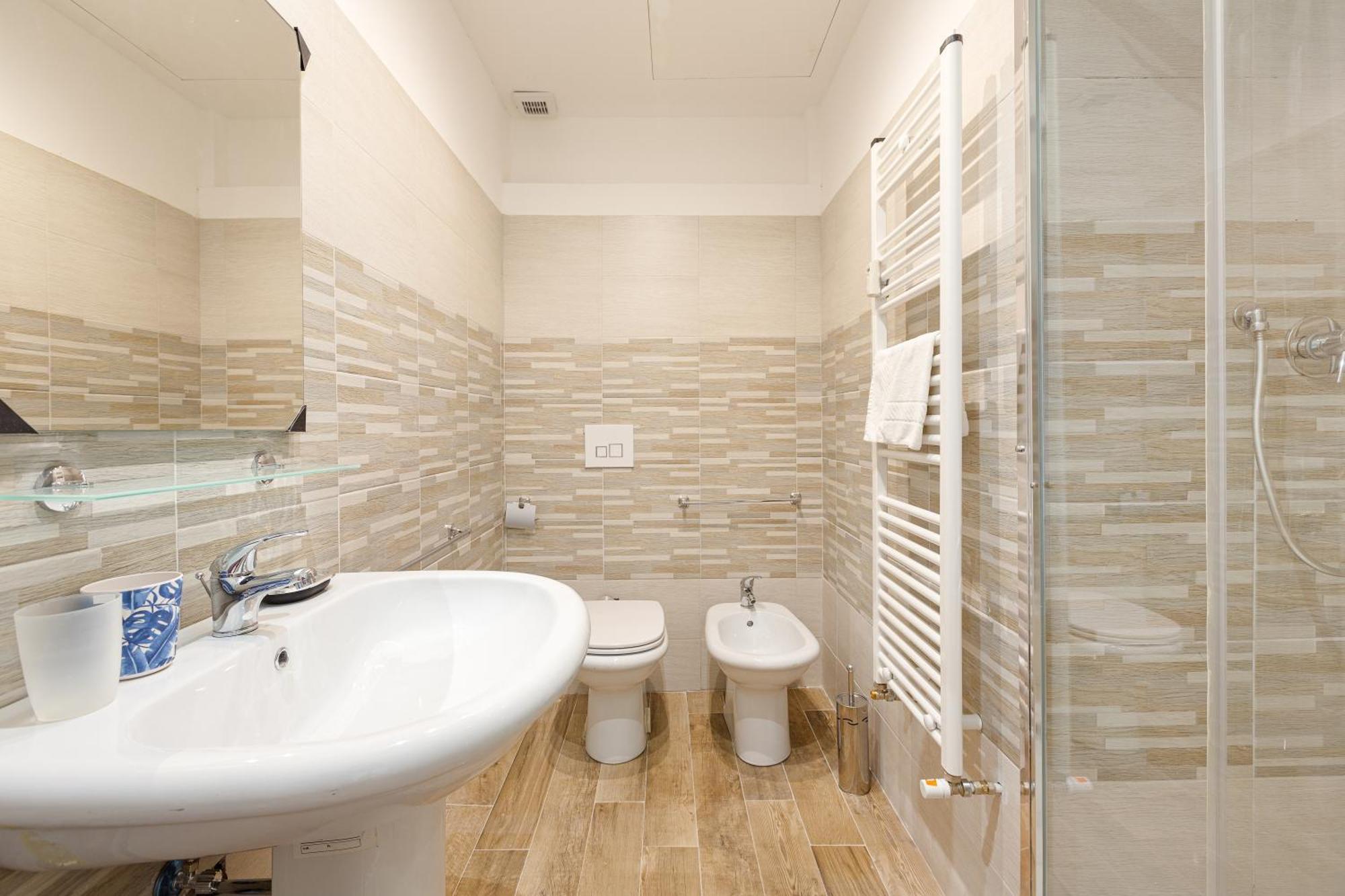 Renovated Apartment *