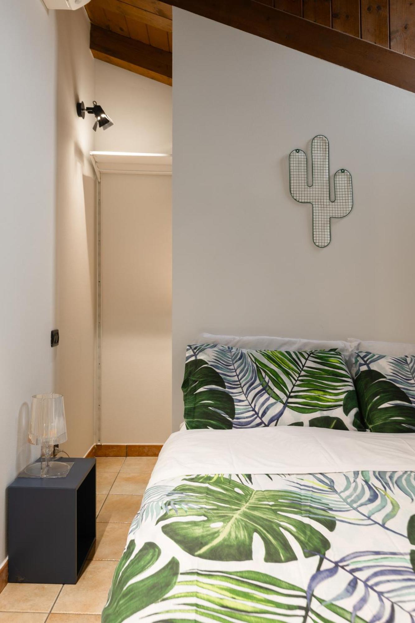 - Martesana Easy House Milan