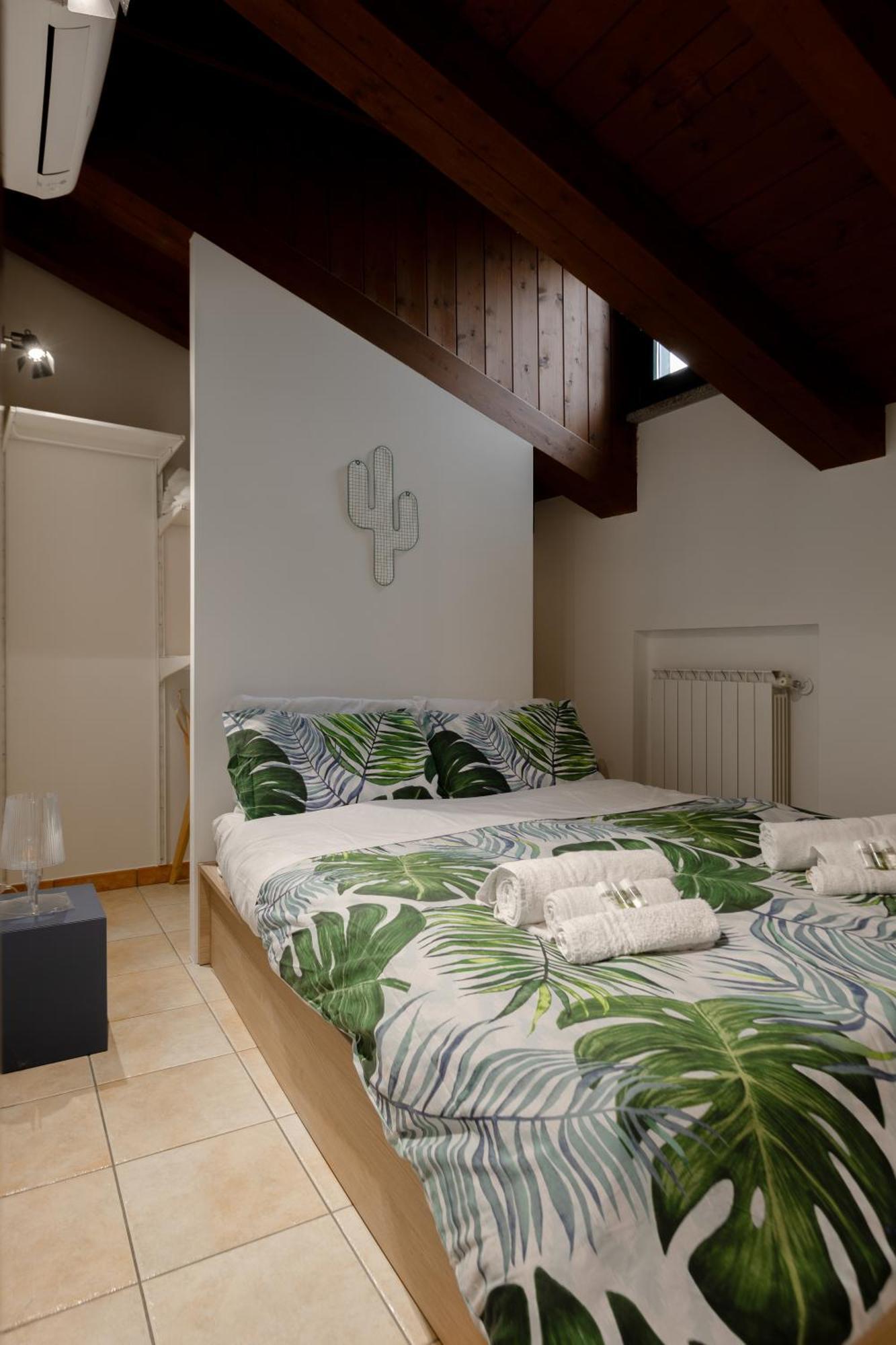 - Martesana Easy House * Milan