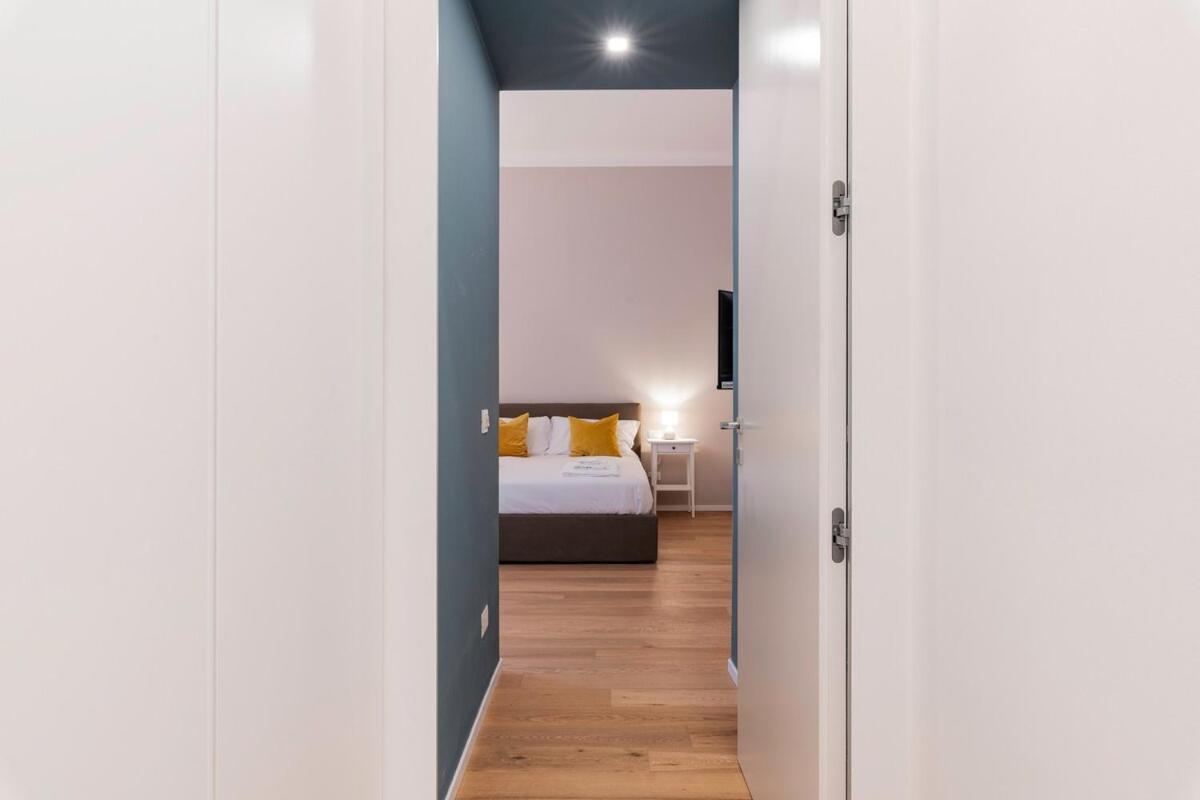 Homeby, Casa Isella Apartment Milan