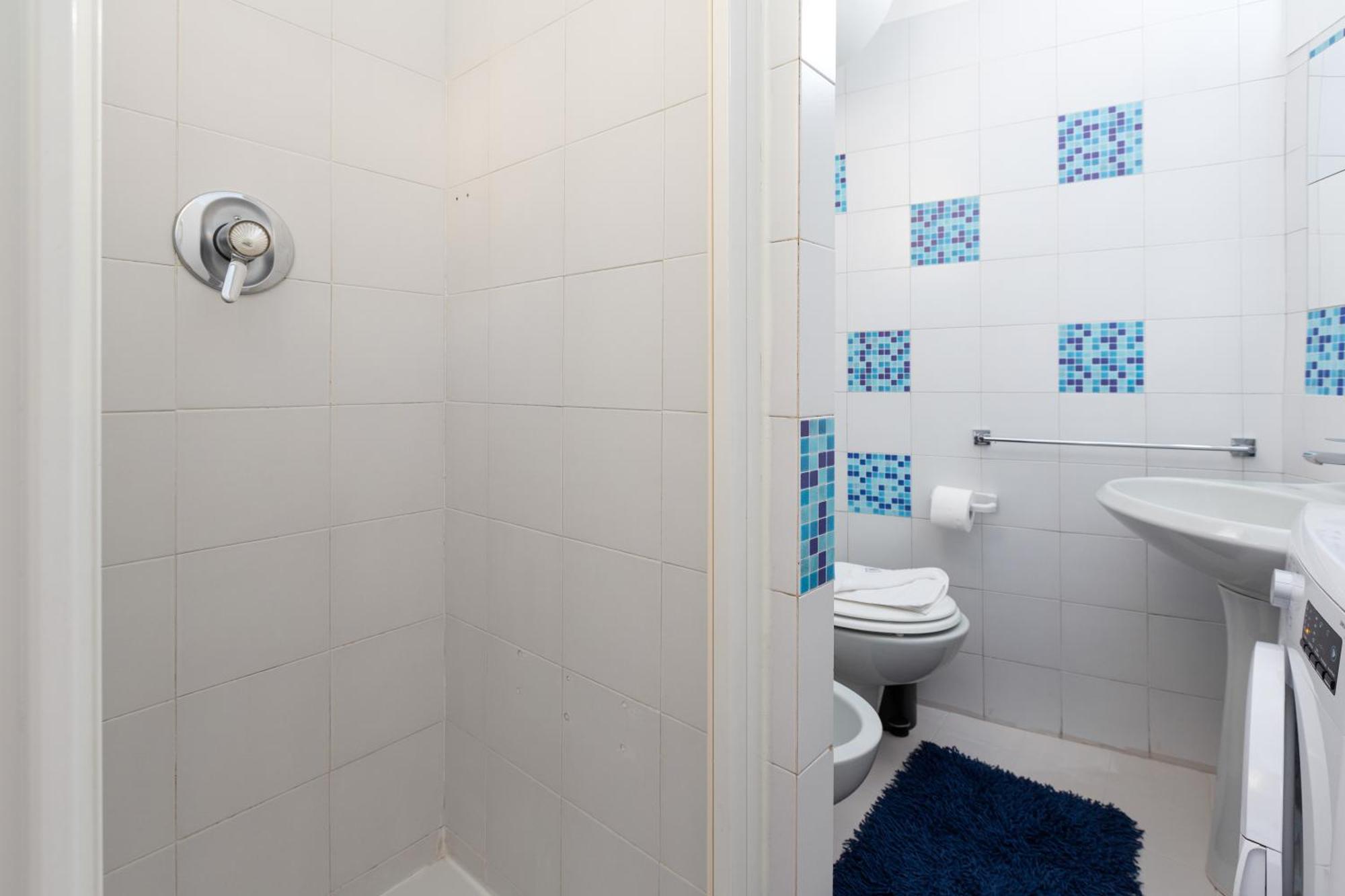 Sant'ambrogio - Modern Studio!