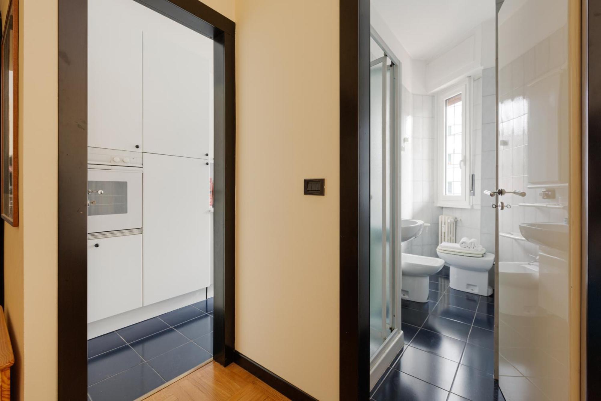 Forlanini - Functional With Balcony! *