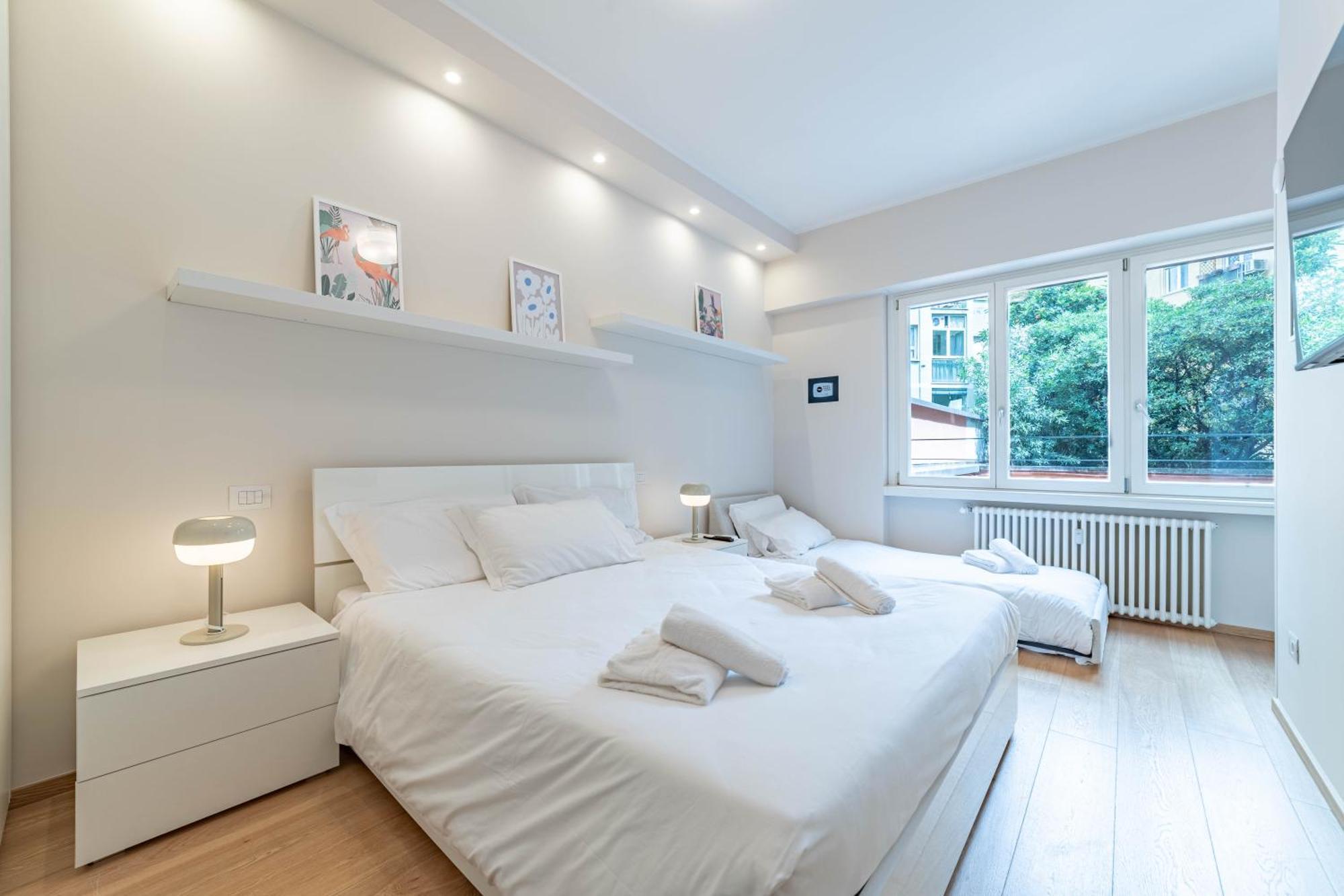 500 M From Corso Sempione, Close To Metro M5 * Milano
