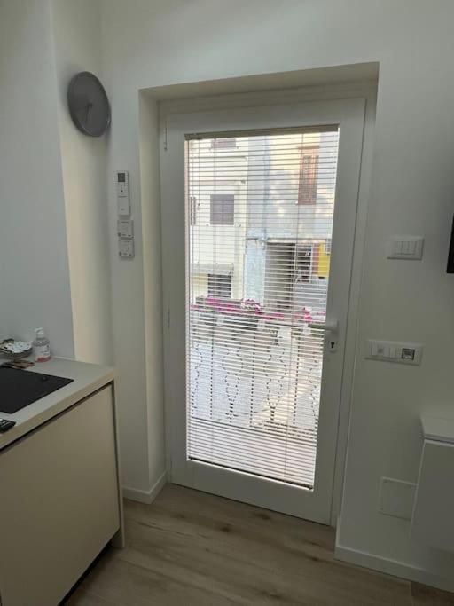 Grazioso Monolocale Apartment *