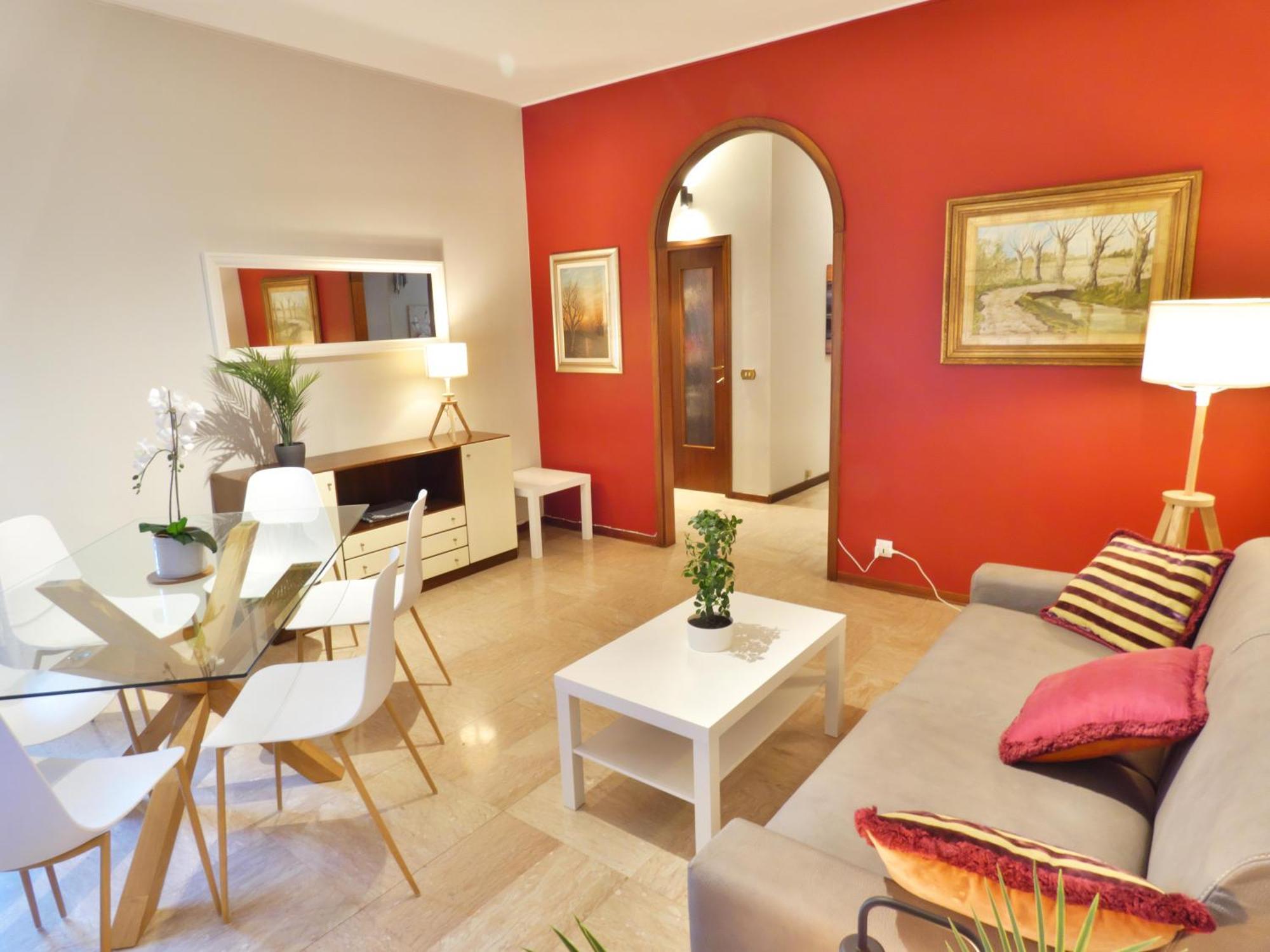 Welcome House Center * Milan