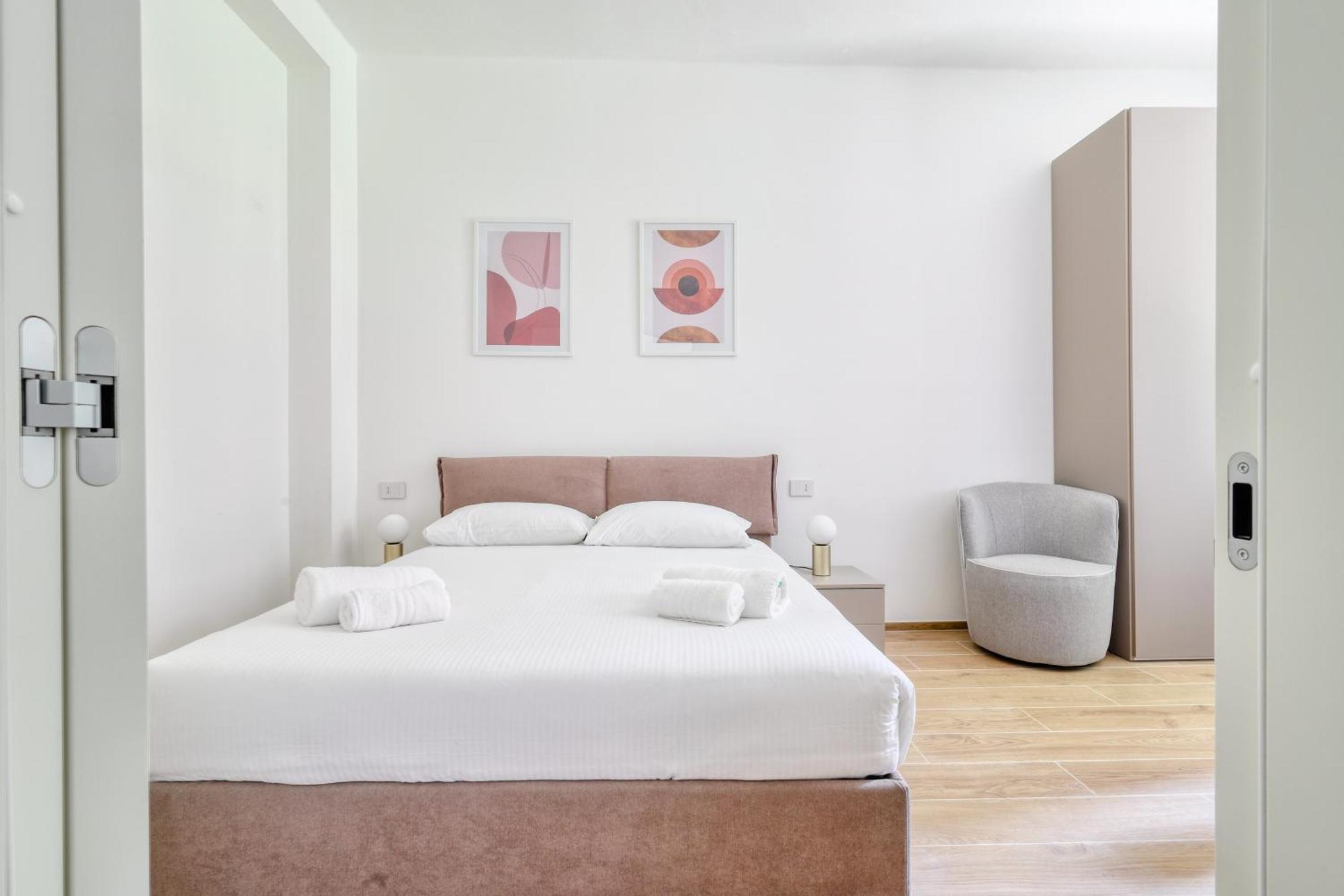 Joivy Delightful 1-bed Flat Near Navigli Canals Apartment *