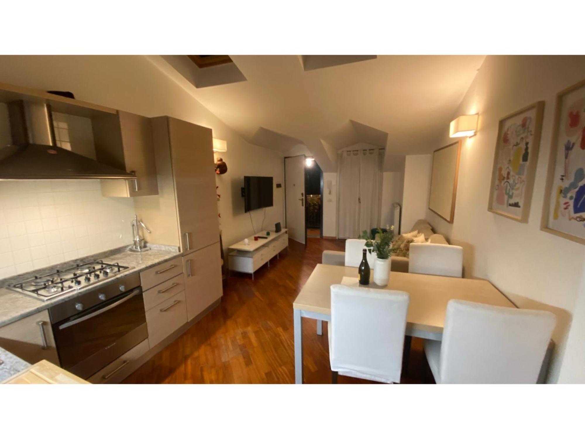 Apartment Perla Di Nolo - - Luxury Sleeps 4