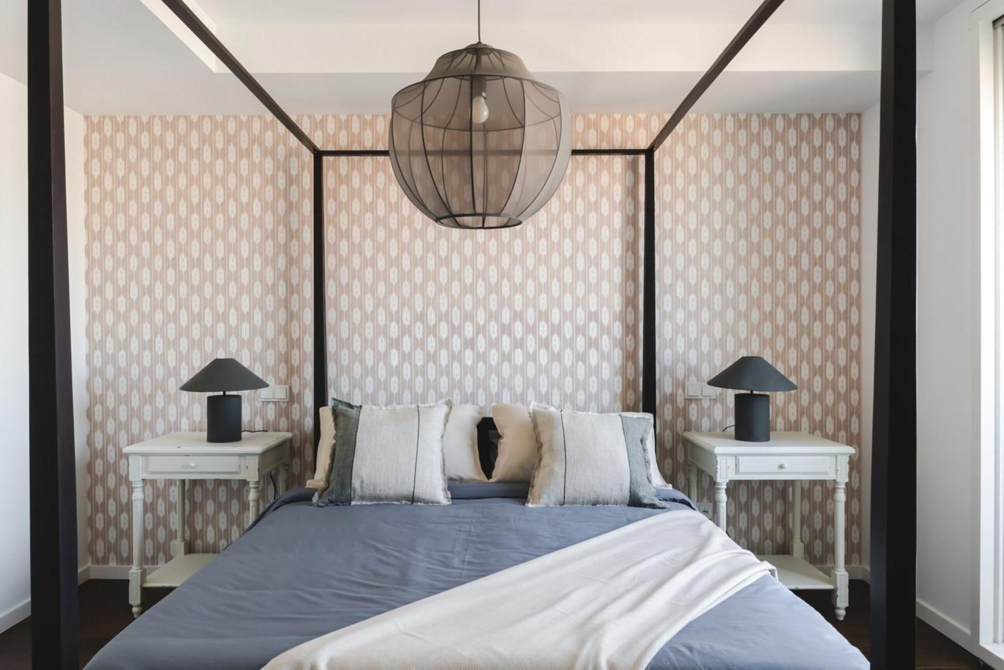 Repetti Design - 10 Min To Centre & Airport Apartment *