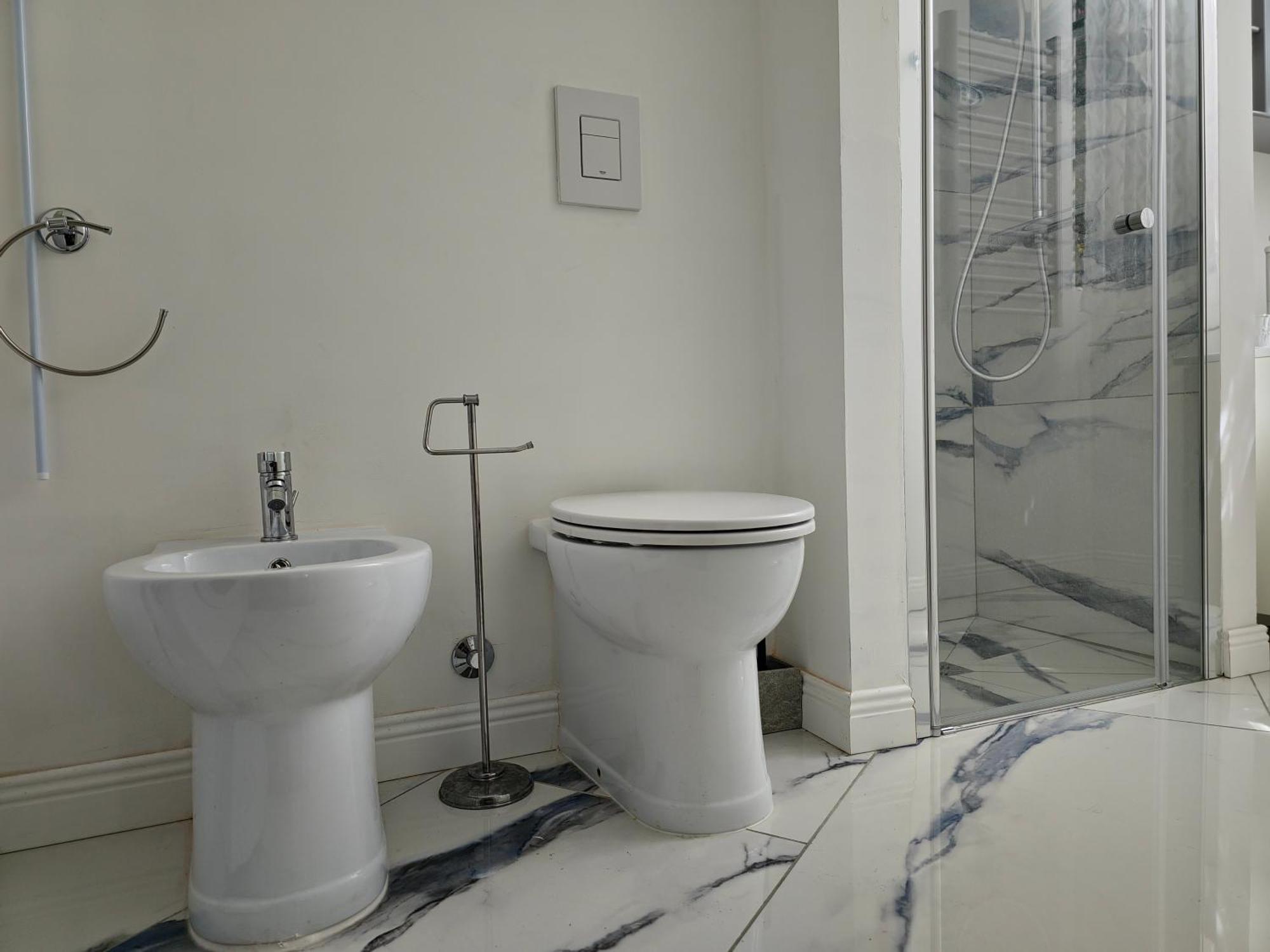 Stylish Duplex In The Heart Of - Navigli Bocconi Apartment *