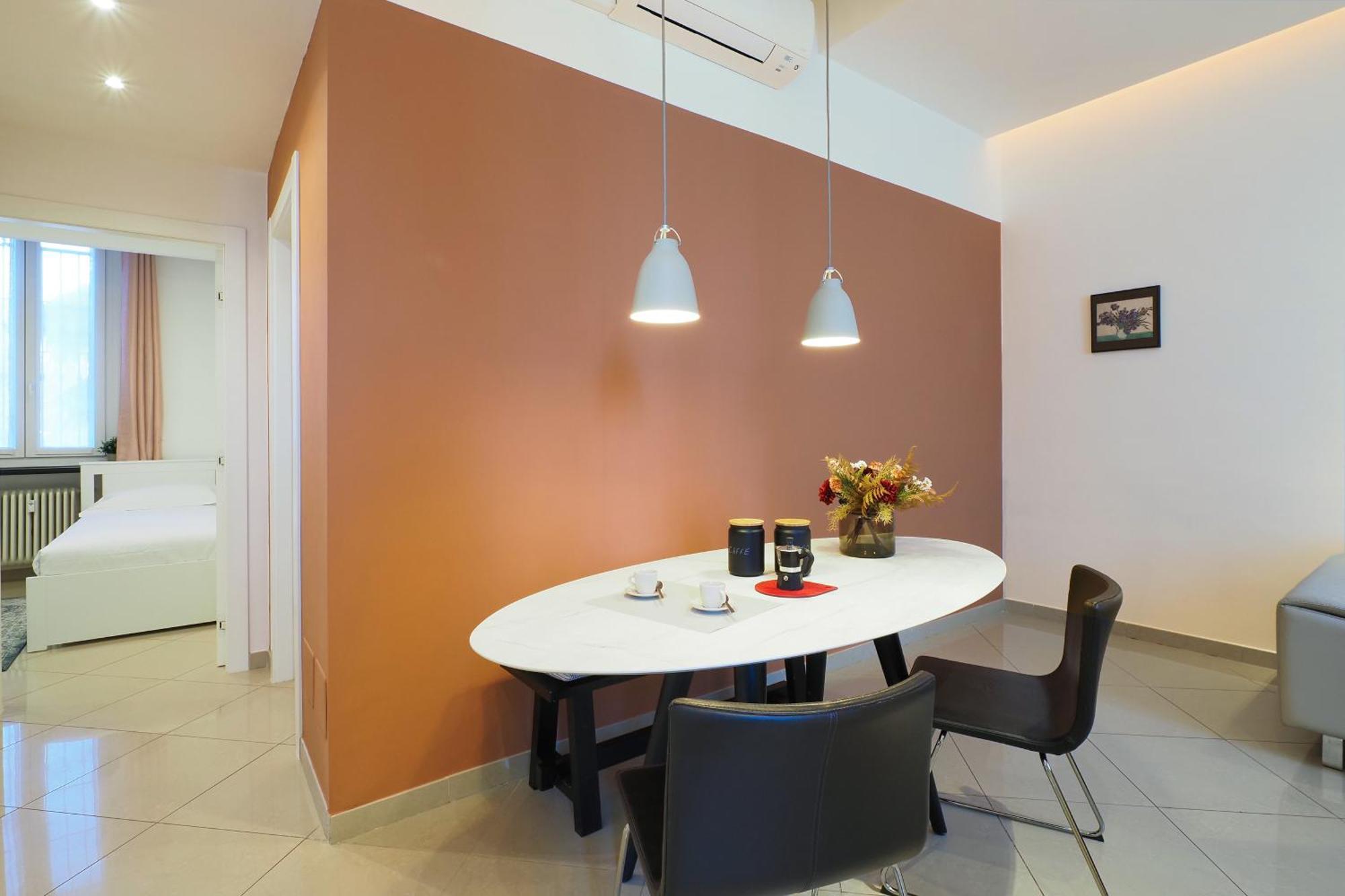 Forlanini Con Free Parking Linate Airport *