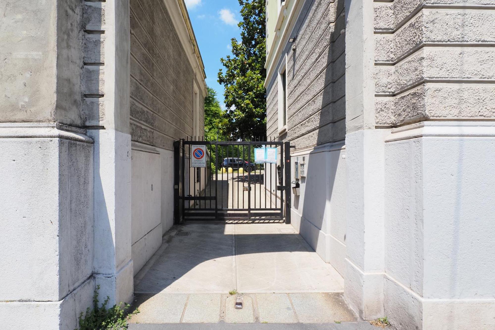 Apartment Forlanini Con Free Parking Linate Airport