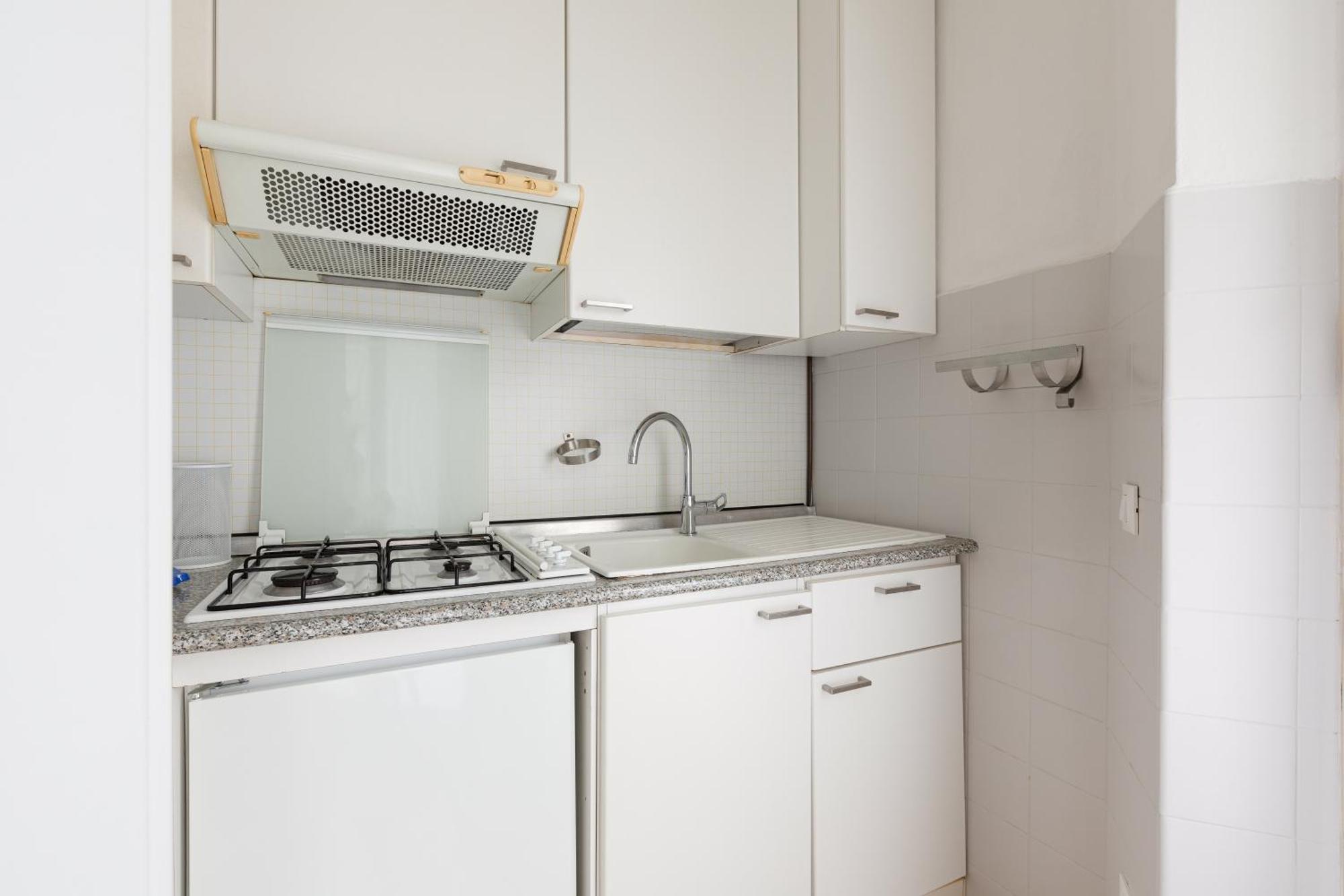Apartamento Lorenteggio-piazza Frattini Balcony
