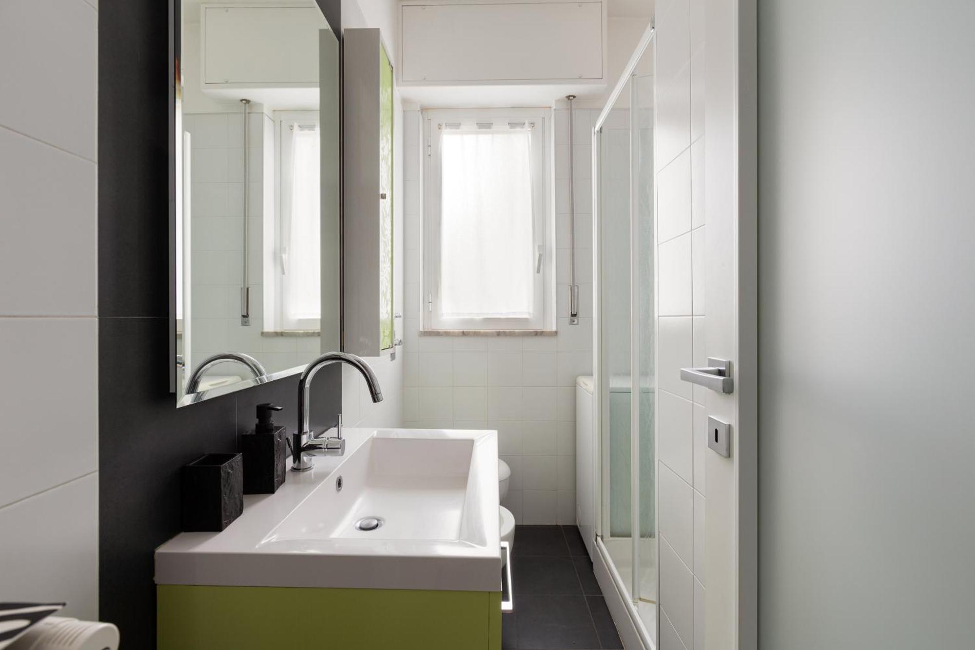 Apartamento Lorenteggio-piazza Frattini Balcony *