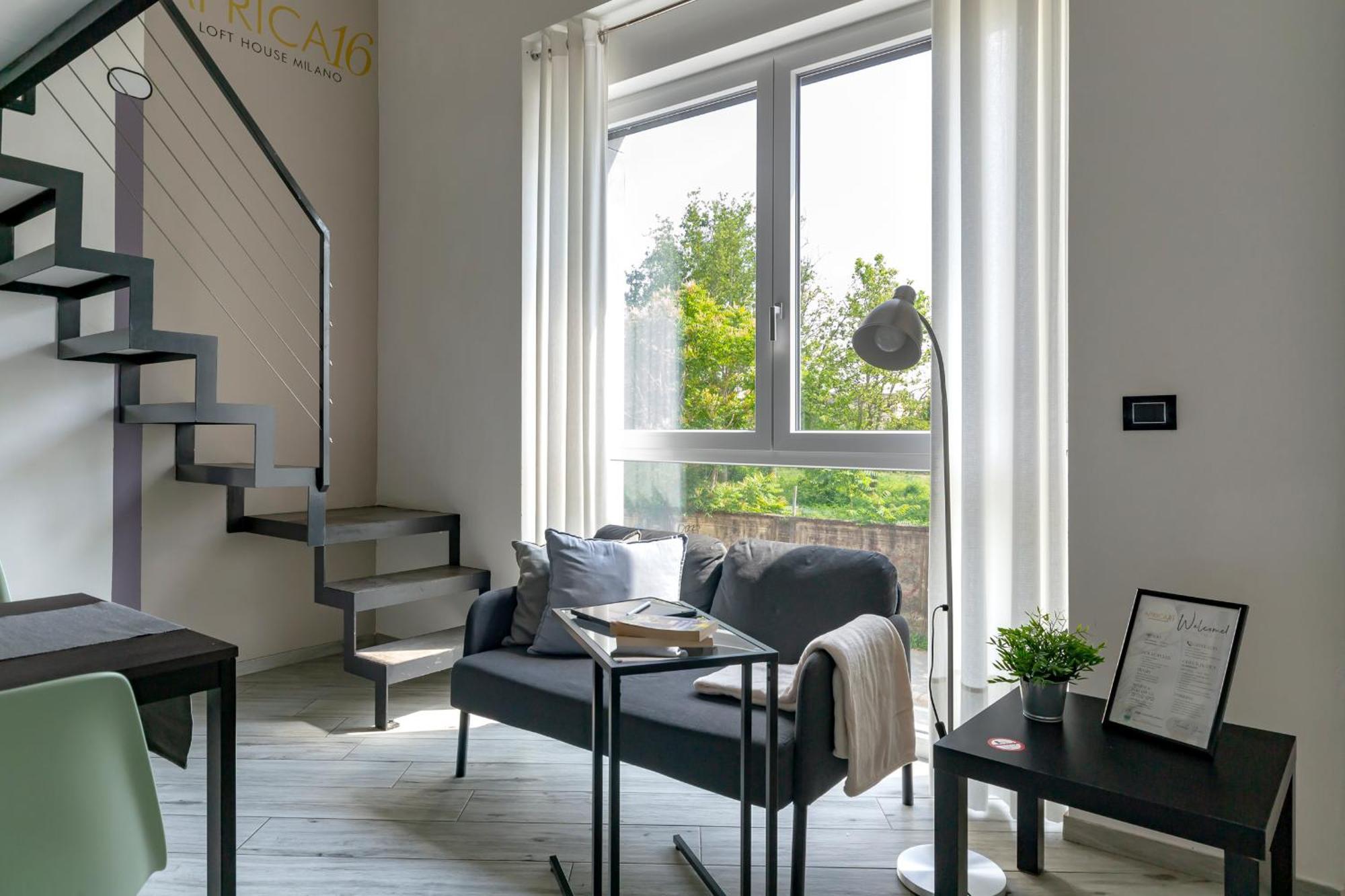 Aprica16 Loft House
