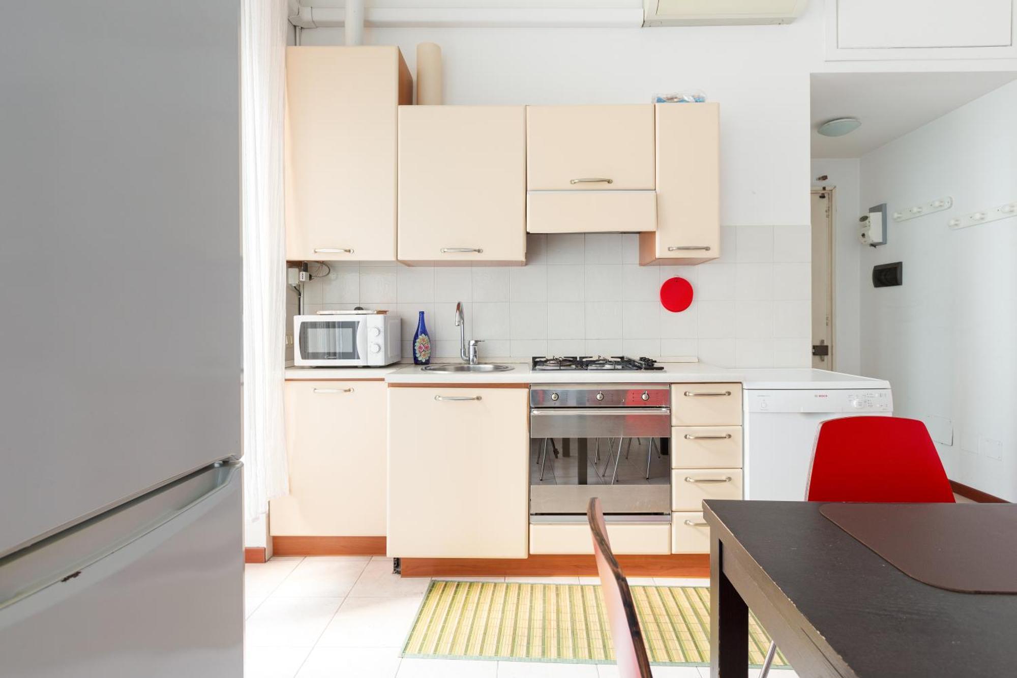 Apartment Cosy With Balcony