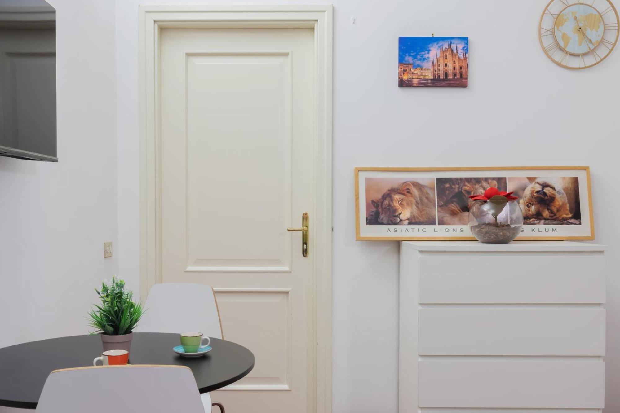Sanzio City Escape - 15min From Duomo Apartment *