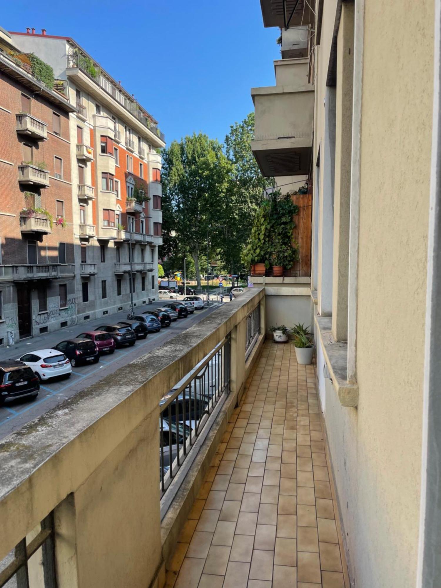 Bilocale Spazioso A Lambrate Apartment Milan