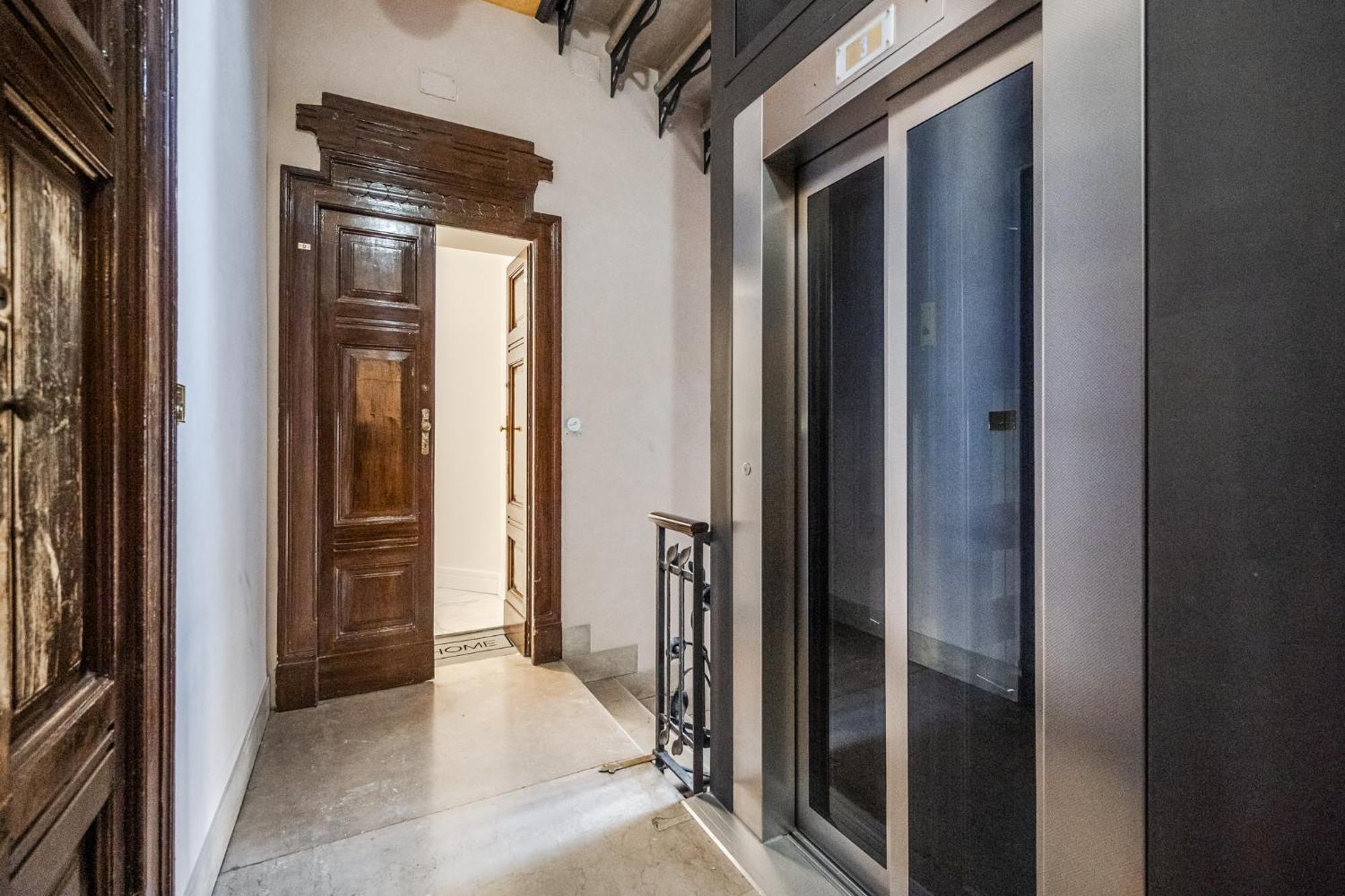 Spacious In Next To Metro * Milan