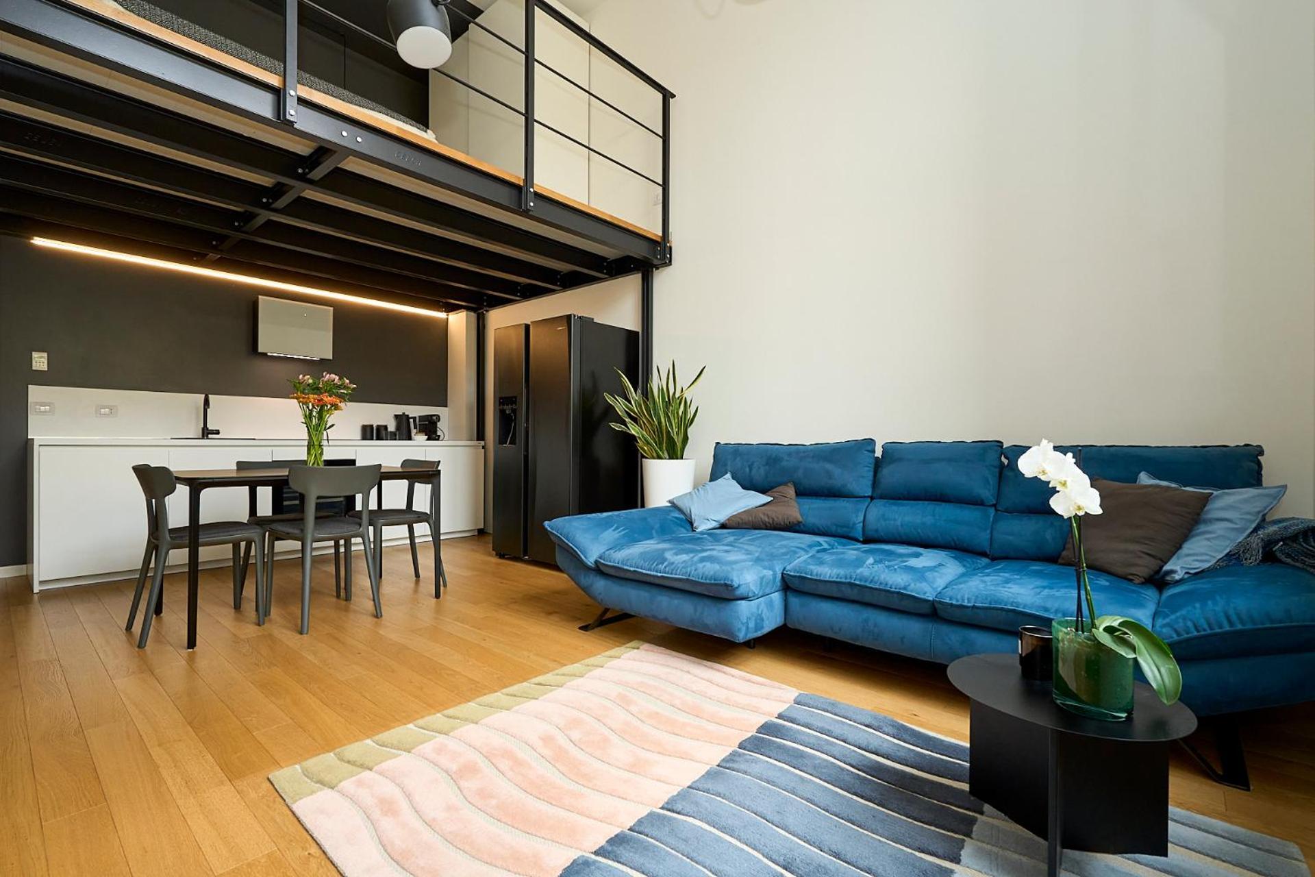 Apartment Design Luxury Loft - 20 Minutes From Duomo-navigli Milan