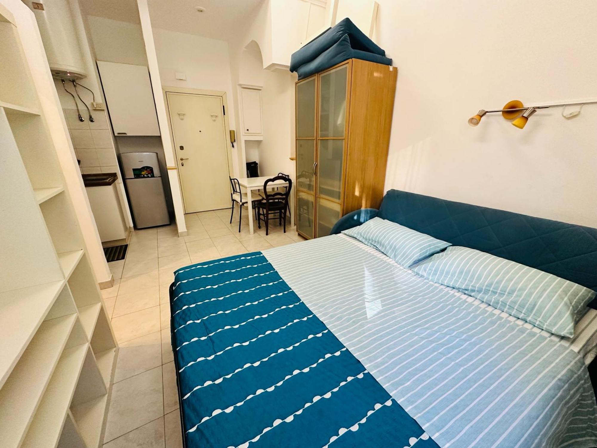 Apartment The Stop At Central Milan