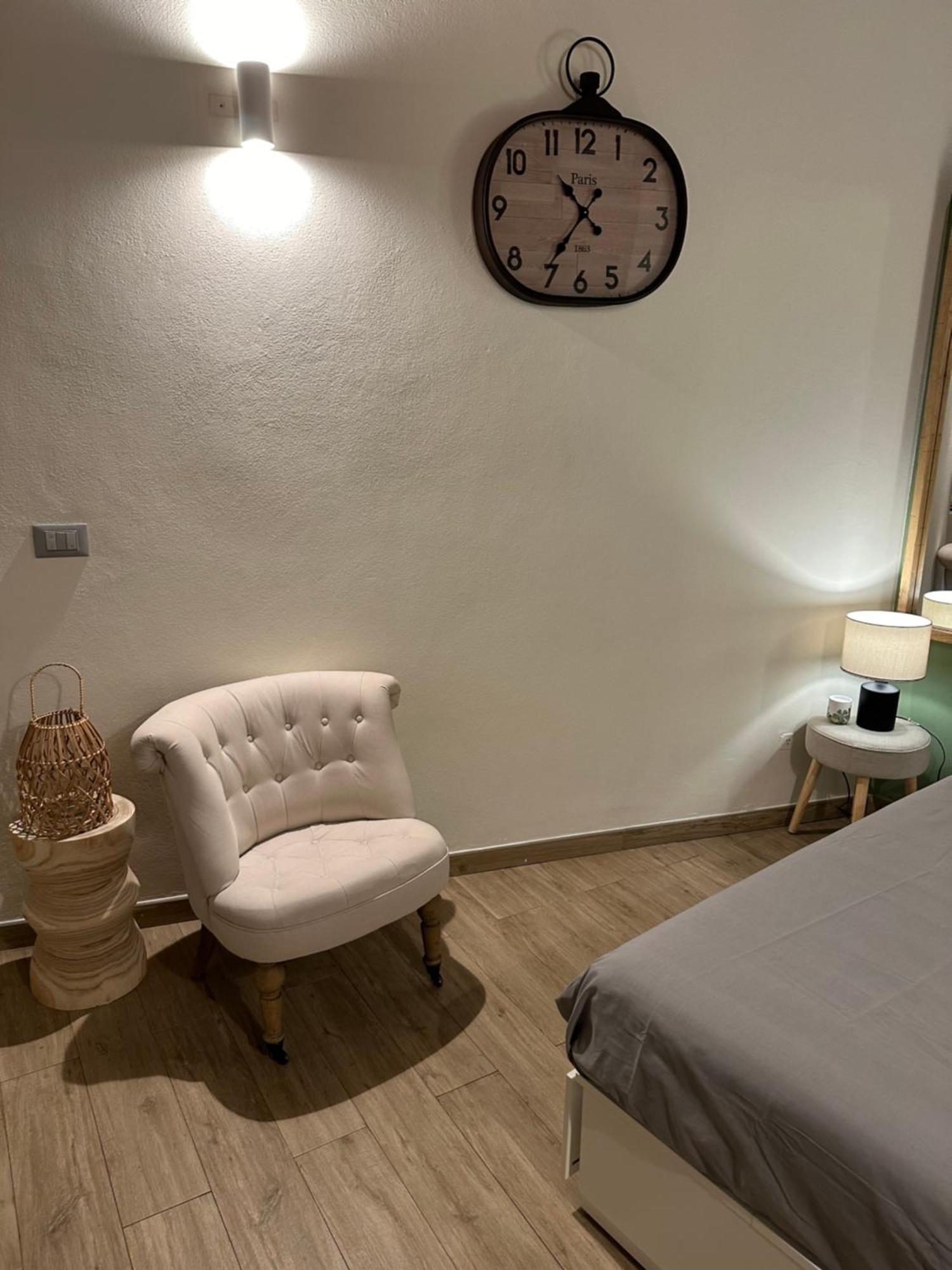 Your Lovely Retreat In Brera Apartment