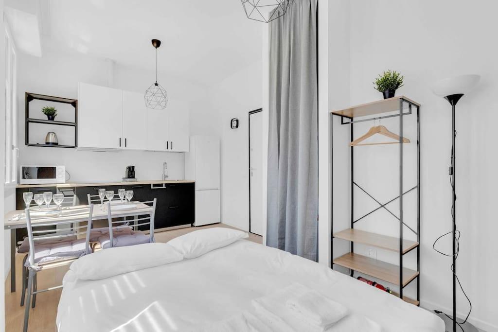 Apartment Nuovo E Confortevole, 4pax, Tram 24, Universita
