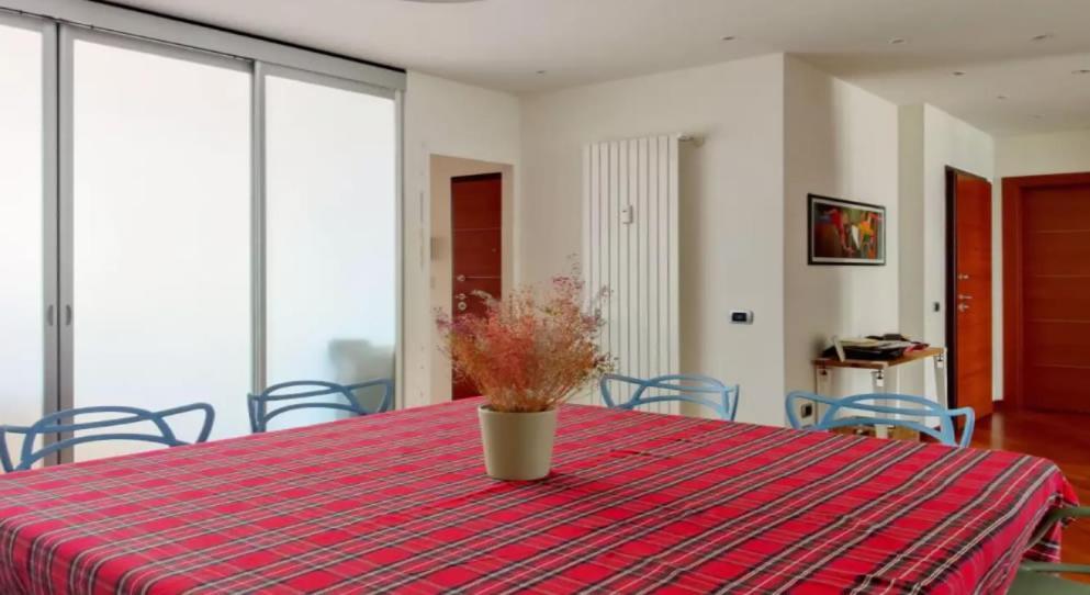 Casa de hóspedes Stanza Nr 2 In Zona Solari In Incantevole *