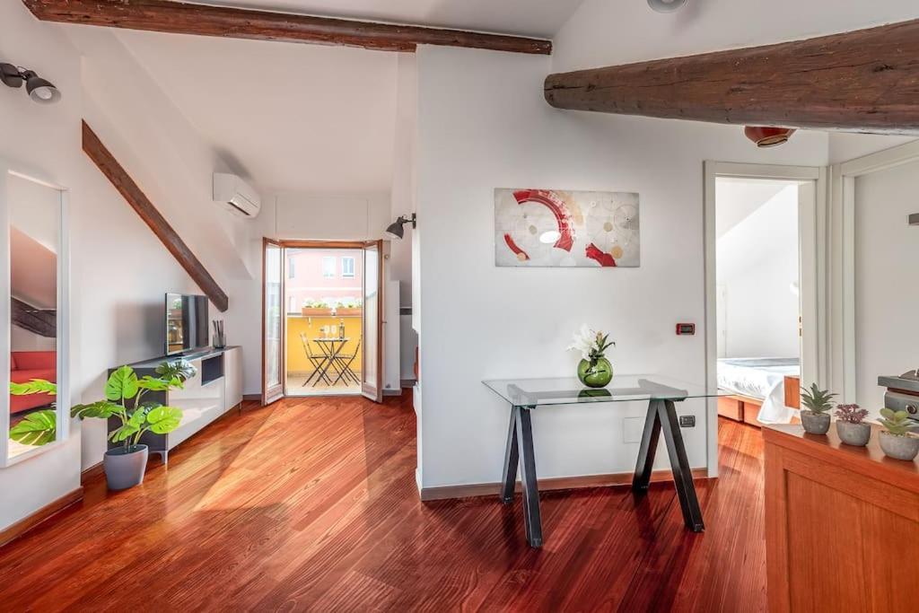 Porta Romana-duomo - Design Rooftop With Terrace Apartment Milan