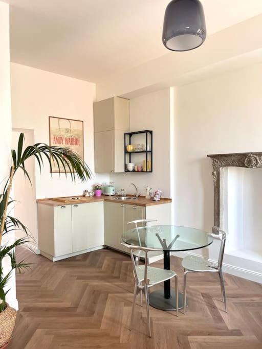 Luxury Design Apartment