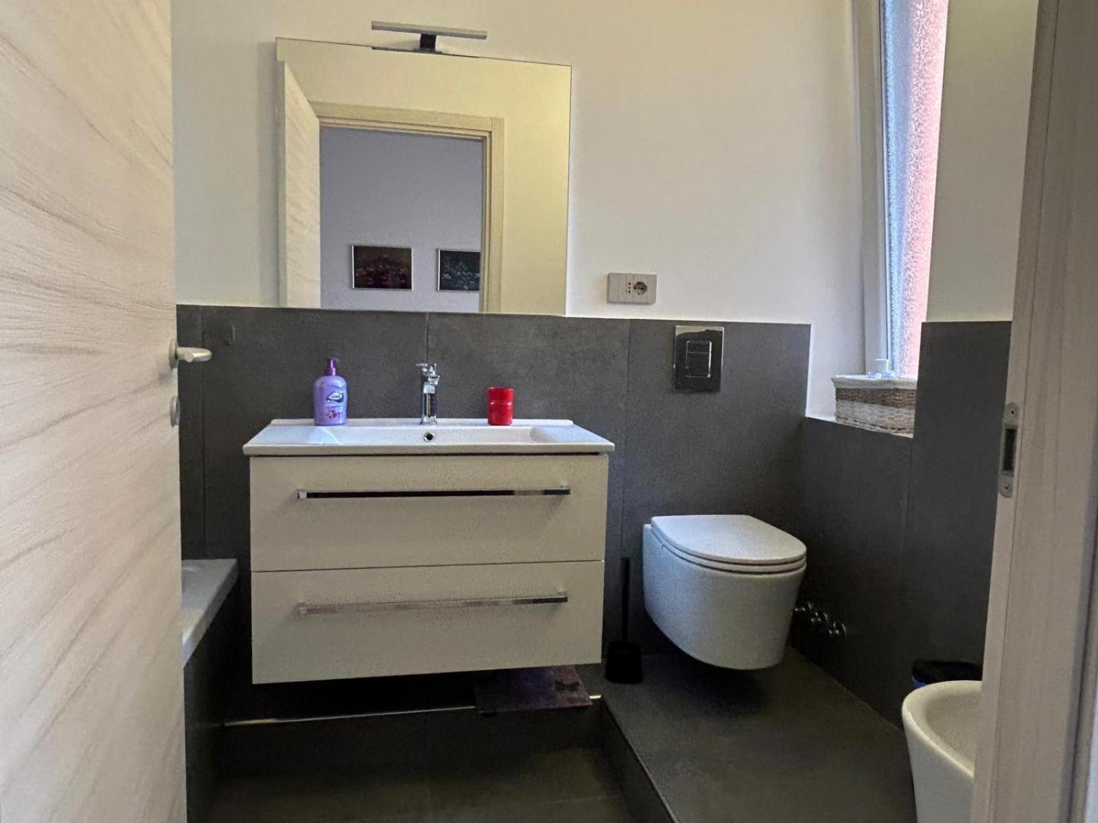 Apartment Your Place In Milan