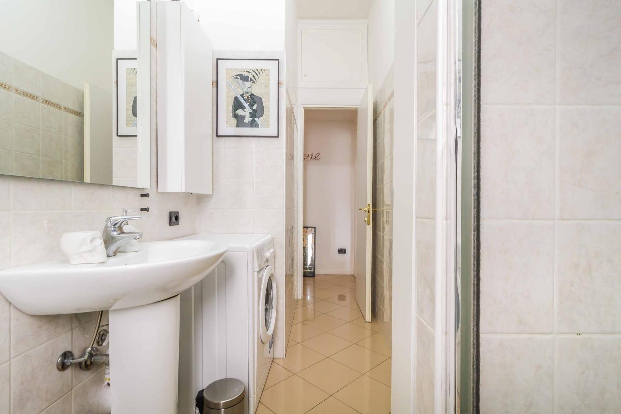 Domusmi Massarenti Apartment