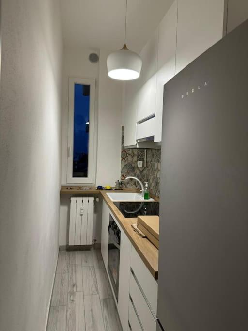 Apartment Ristrutturato, 5 Fermate Duomo Milan