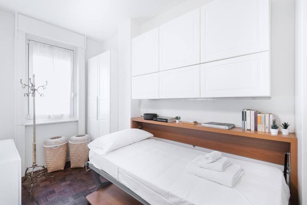 Easylife - Elegance A Few Steps From Citylife Next To M2 Pagano * Milan