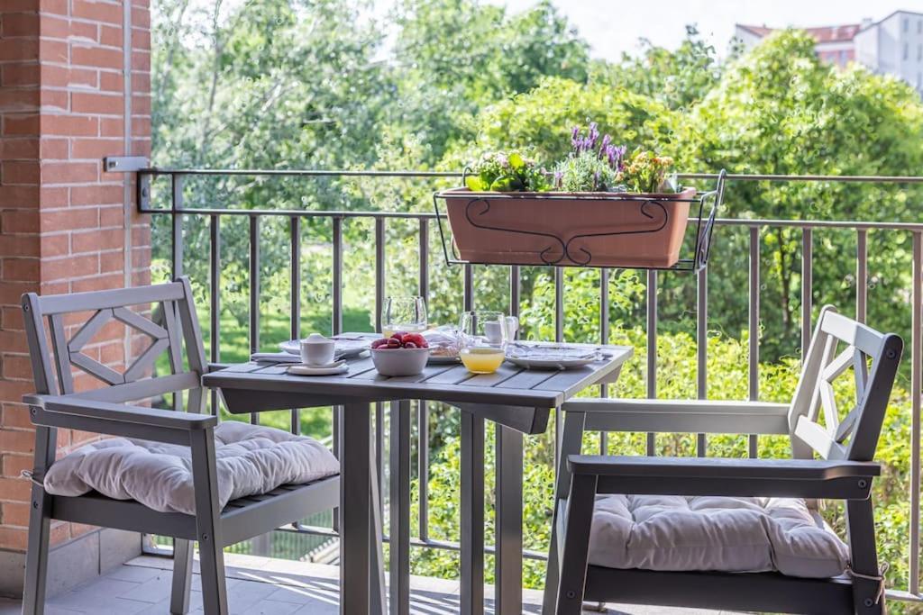 Fa44 - Lux Apt With Big Balcony & Modern Design -