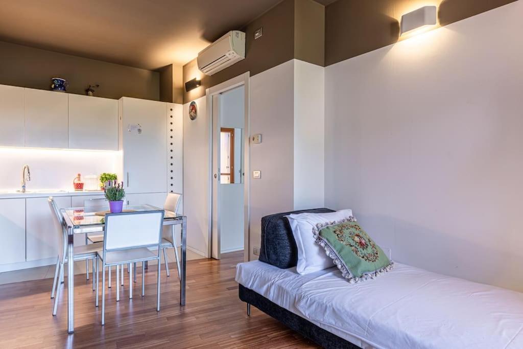 Fa44 - Lux Apt With Big Balcony & Modern Design - Apartment